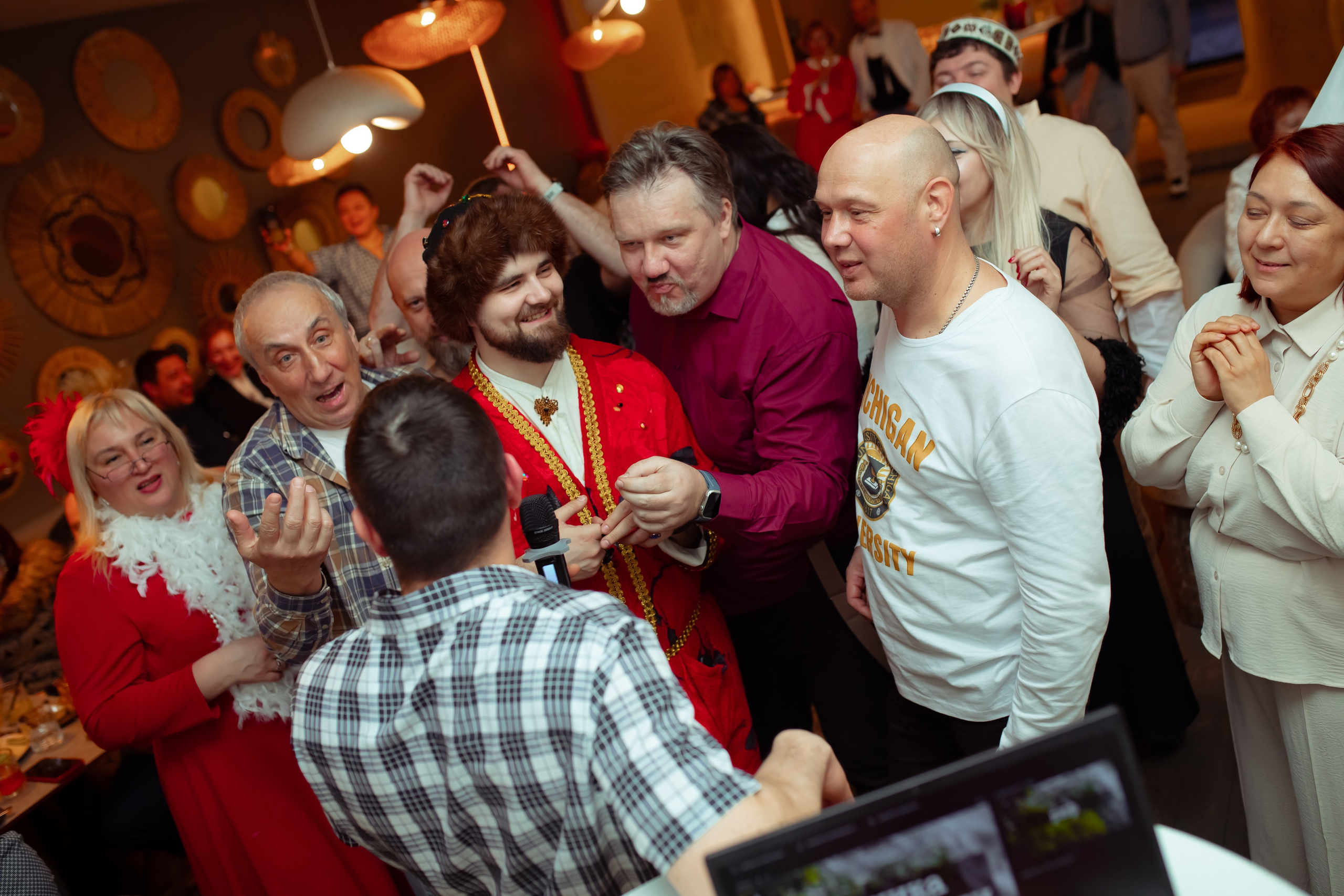 Юбилей Анны в стиле Гайдая. Семейный и детский фотограф в Москве Дорогова Екатерина