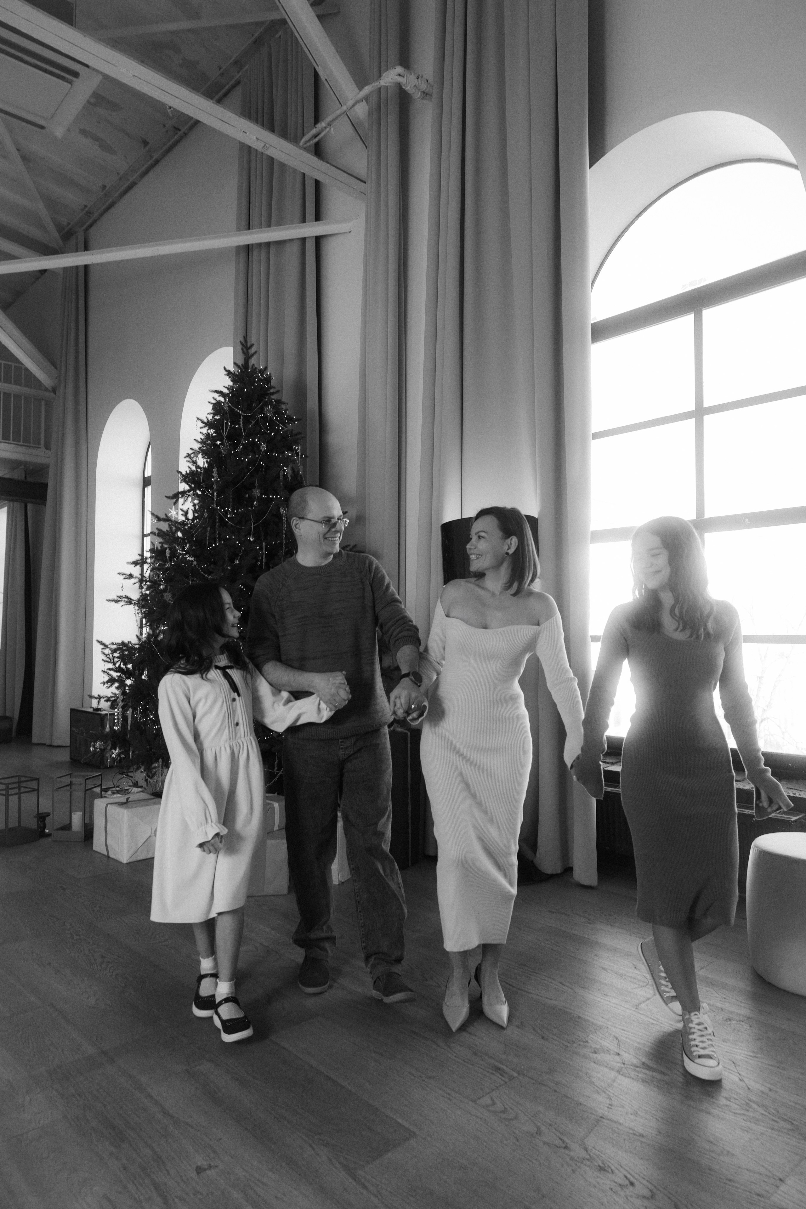 Олег + Альбина + Ярослава + Влада. Семейный и детский фотограф Юлия Шох