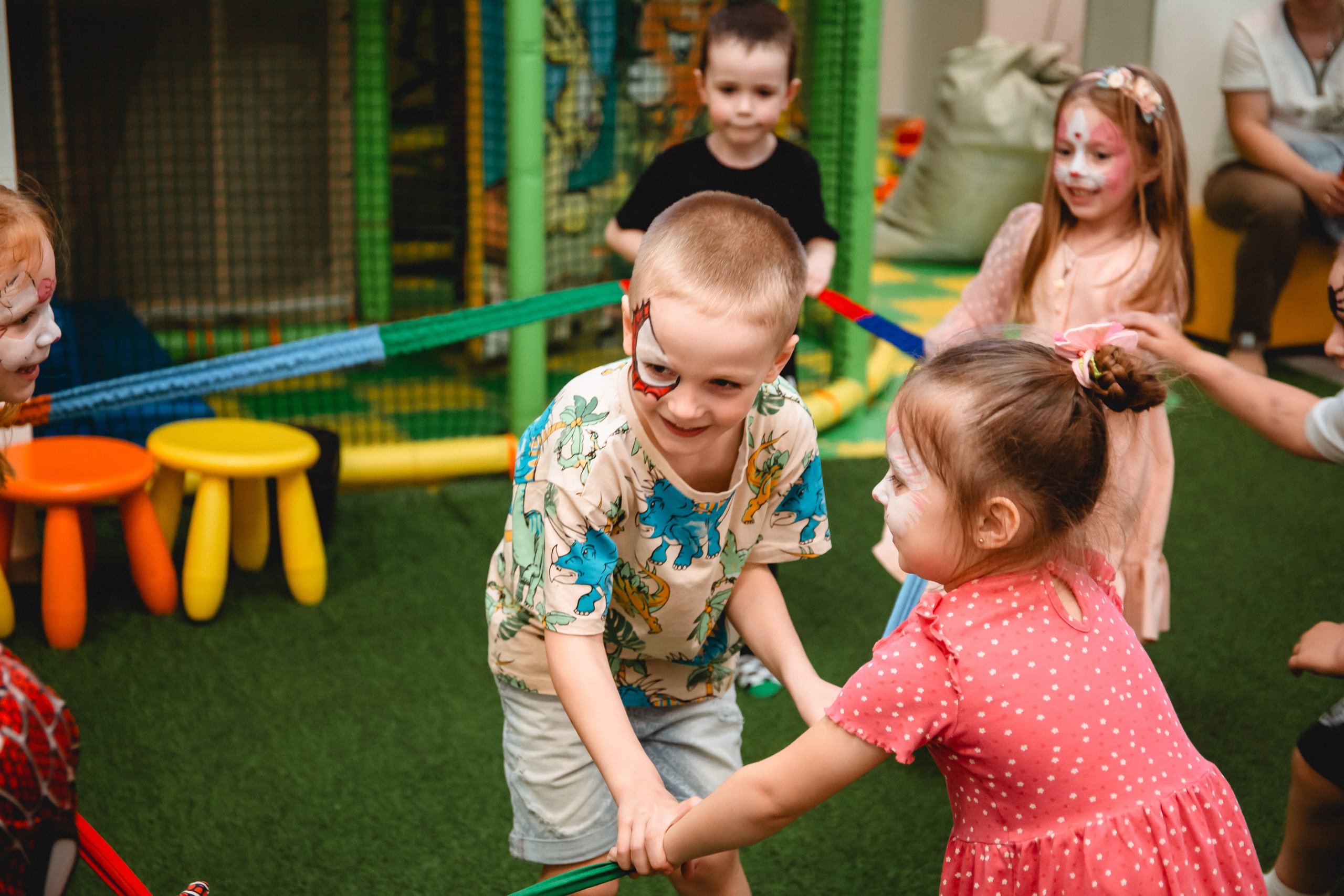 РЕПОРТАЖНАЯ детская. Фотограф крещений, семейный фотограф Приходько Ксения