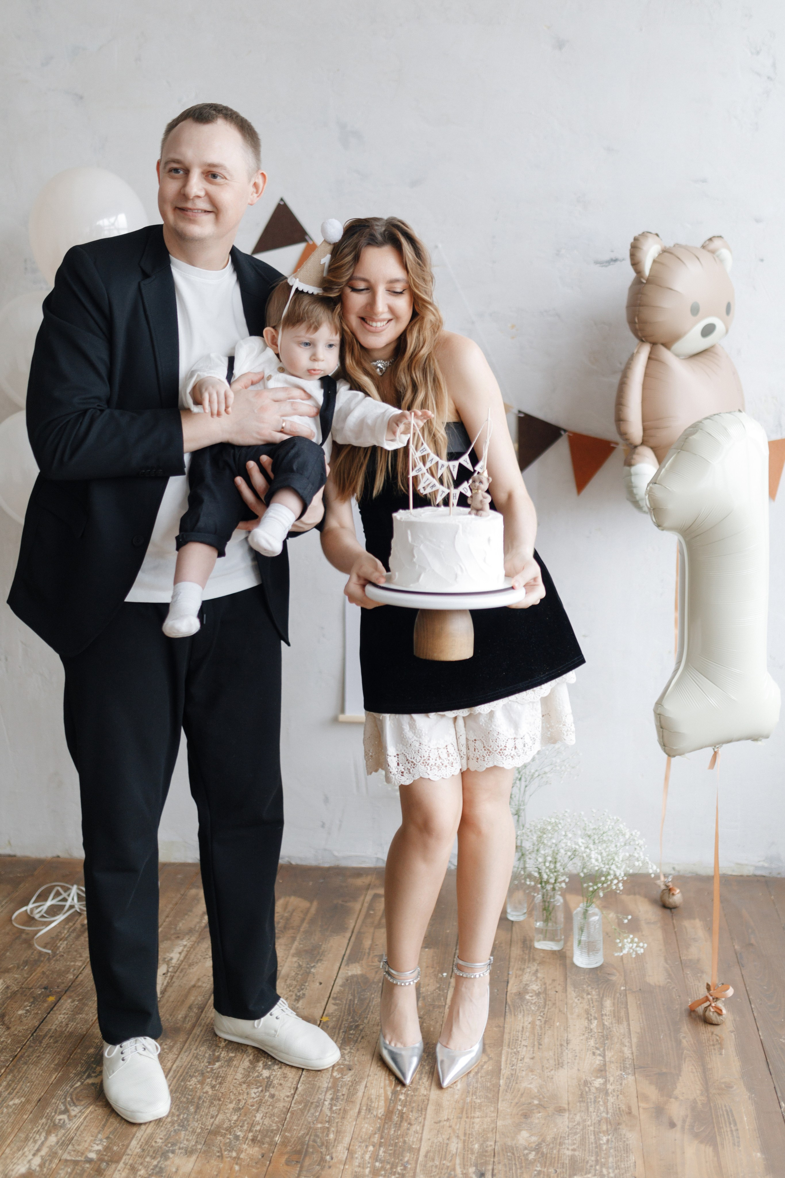 Арсению Годик. Главная