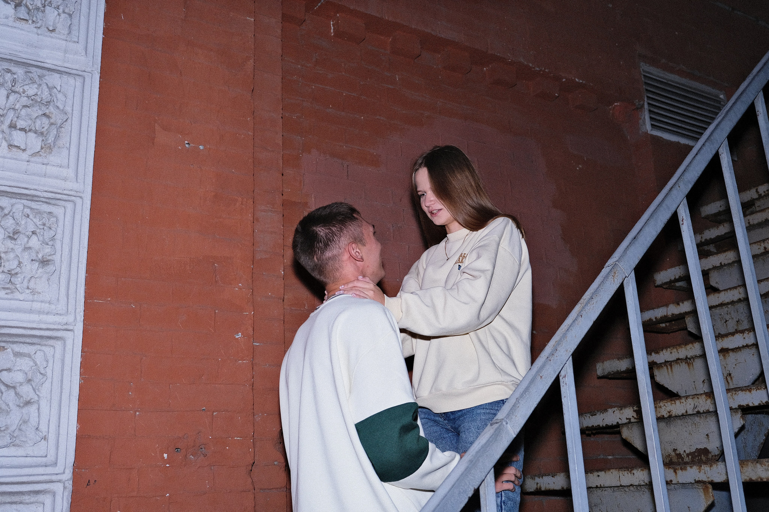 Прогулочная для Лизы и Славы. Фотограф и видеограф в Омск/Москва Сащенко Лера