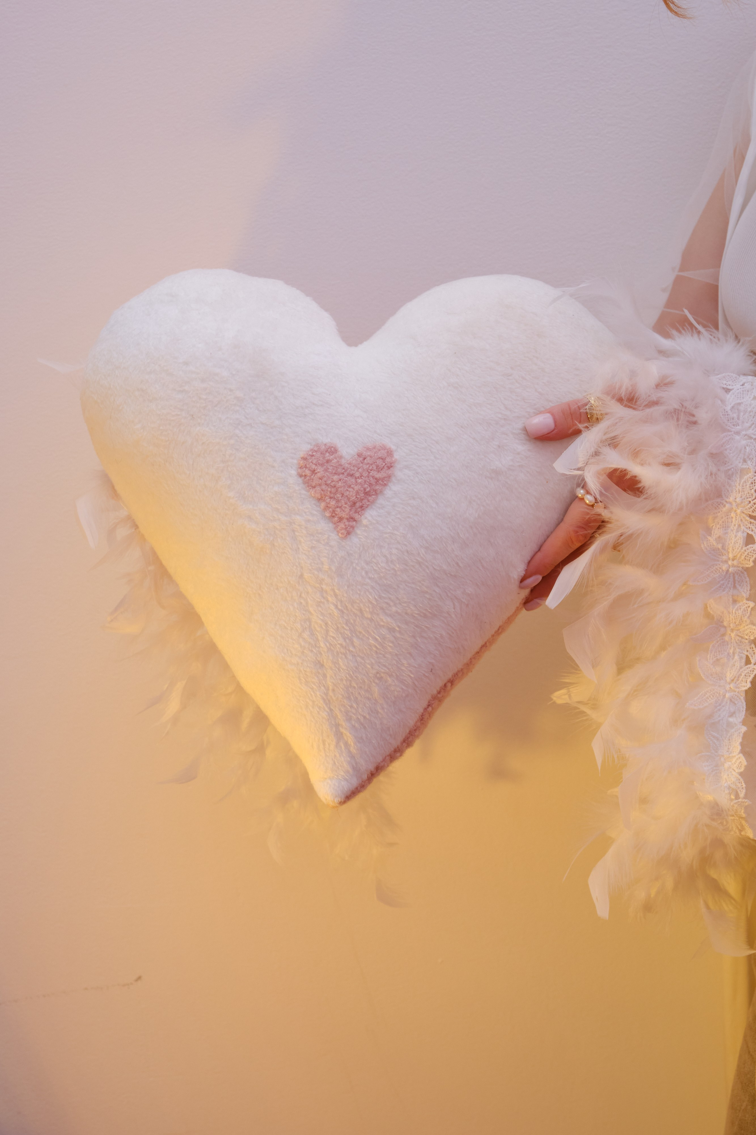 Игрушки и подушки. Предмет искусства