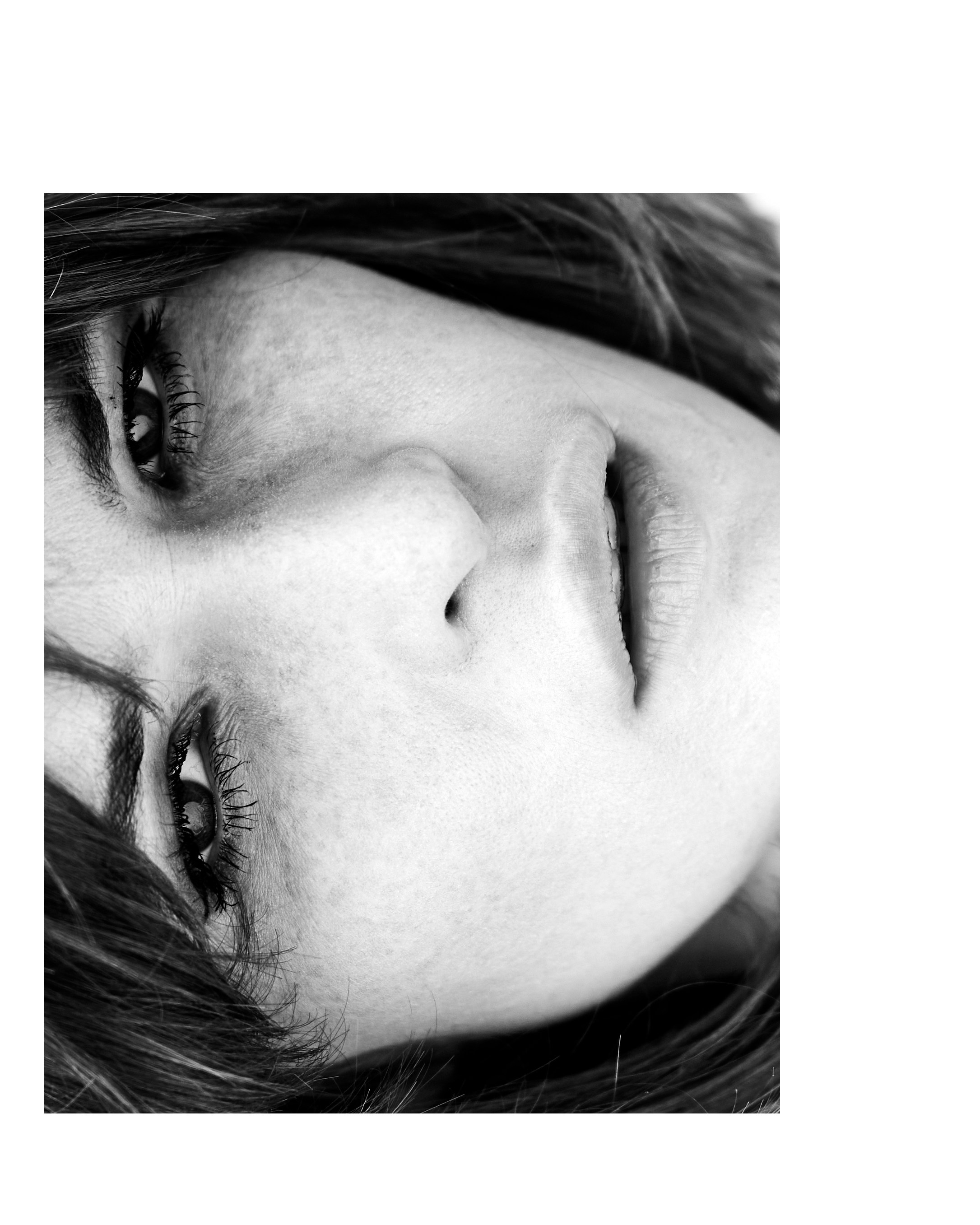 Проект ВНЕ КАДРА. Фотограф актерского портфолио Юлия Корытов