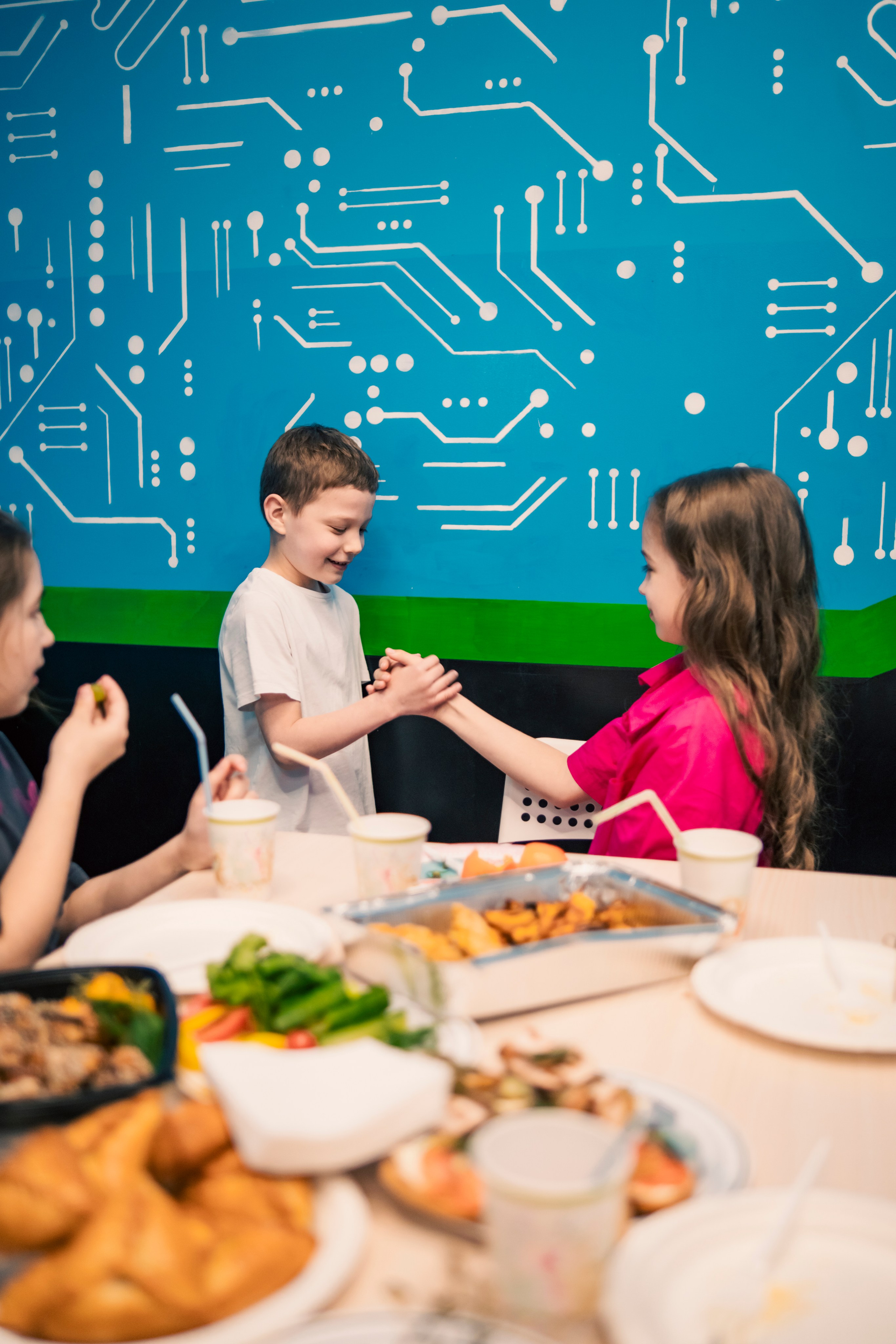 VR April-May. Felixtones