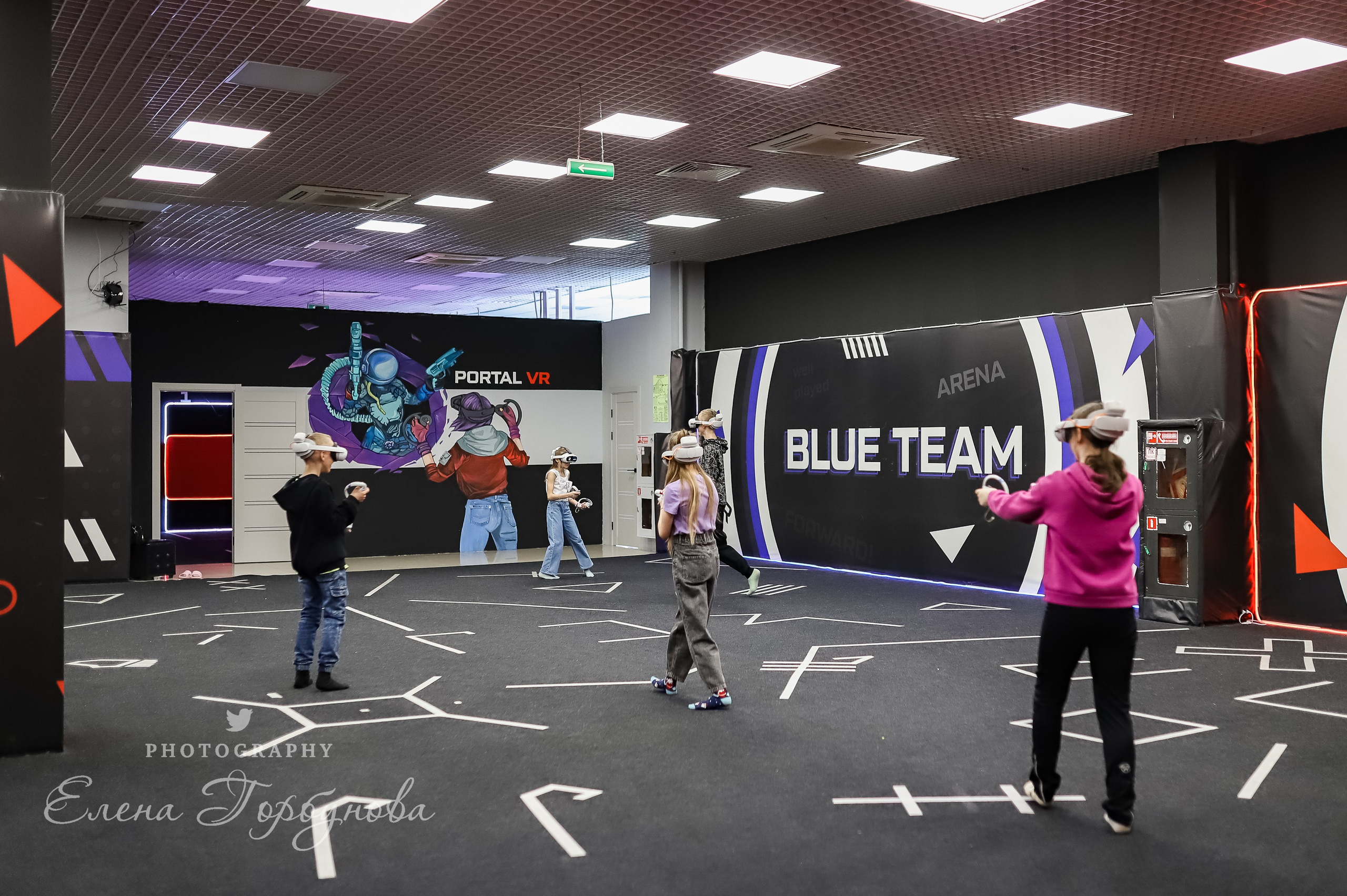 Репортаж в виртуальной реальности. Май 2024. Фотограф Пермь. Свадьбы. Семья и дети, школа, д. сад. Фотокниги