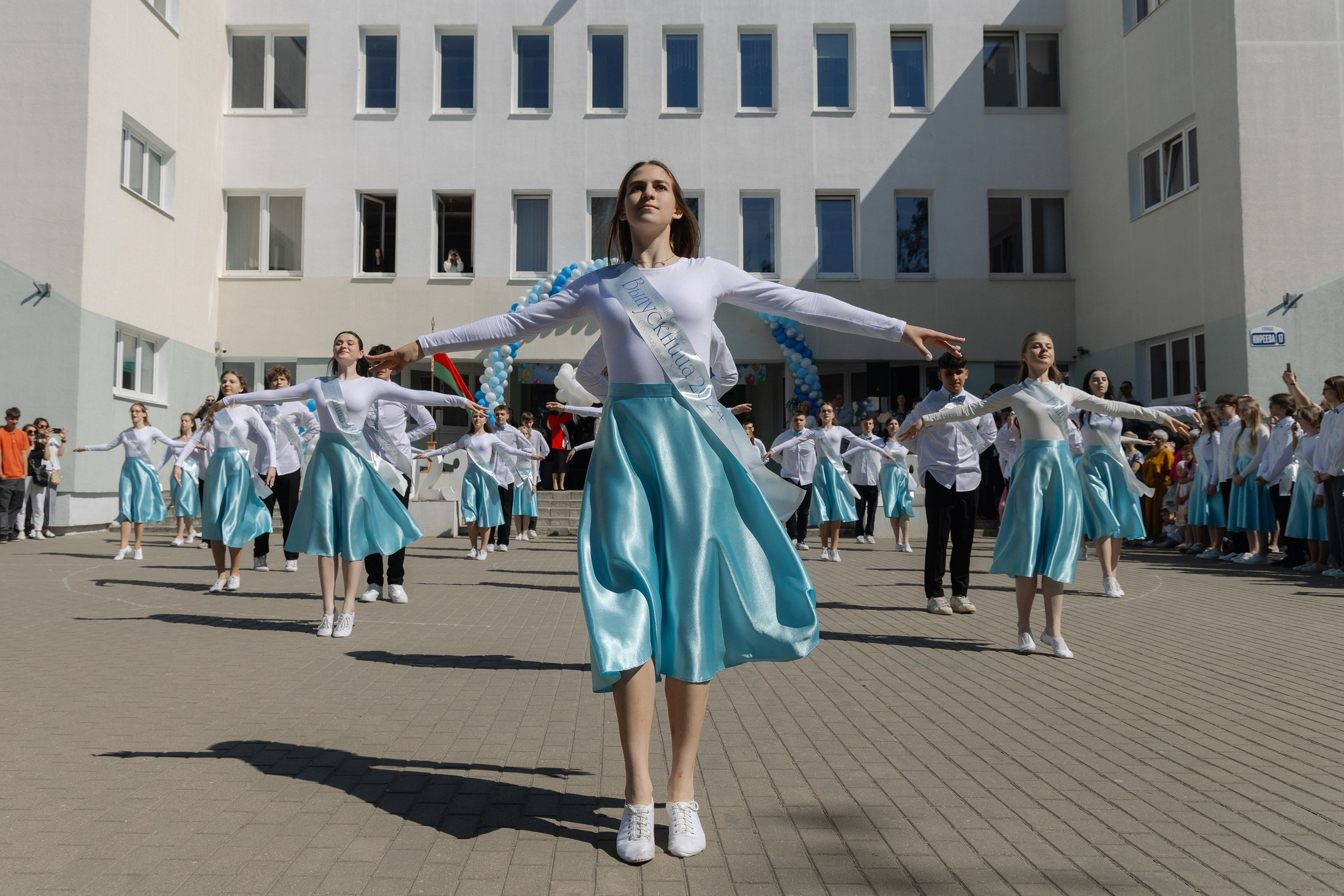 Последний звонок 2024. Свадебный фотограф в Минске/Беларуси Сергей Спиридонов