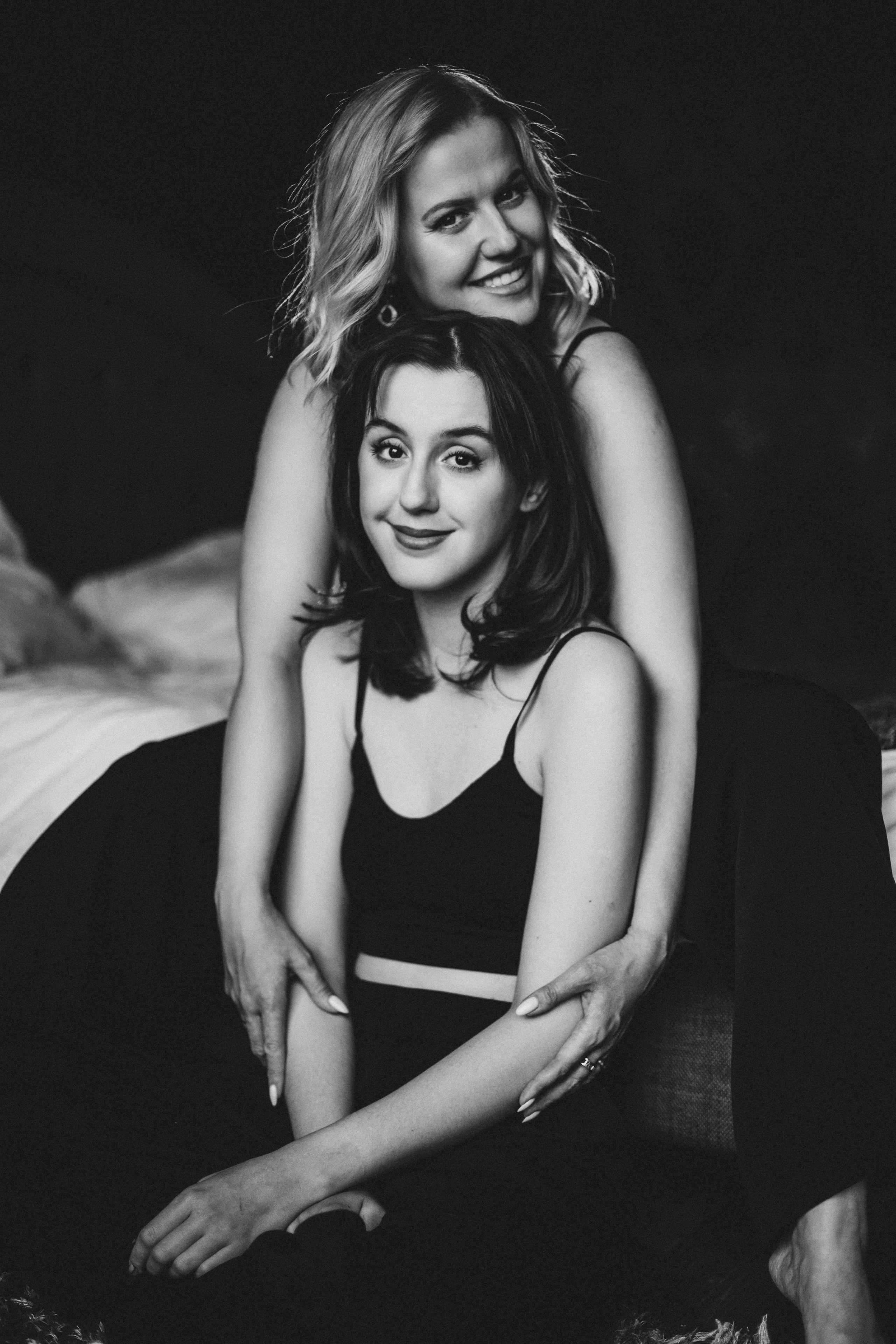 Портрет мамы с дочкой. Семейный, женский фотограф Москве Лиза Лутцева