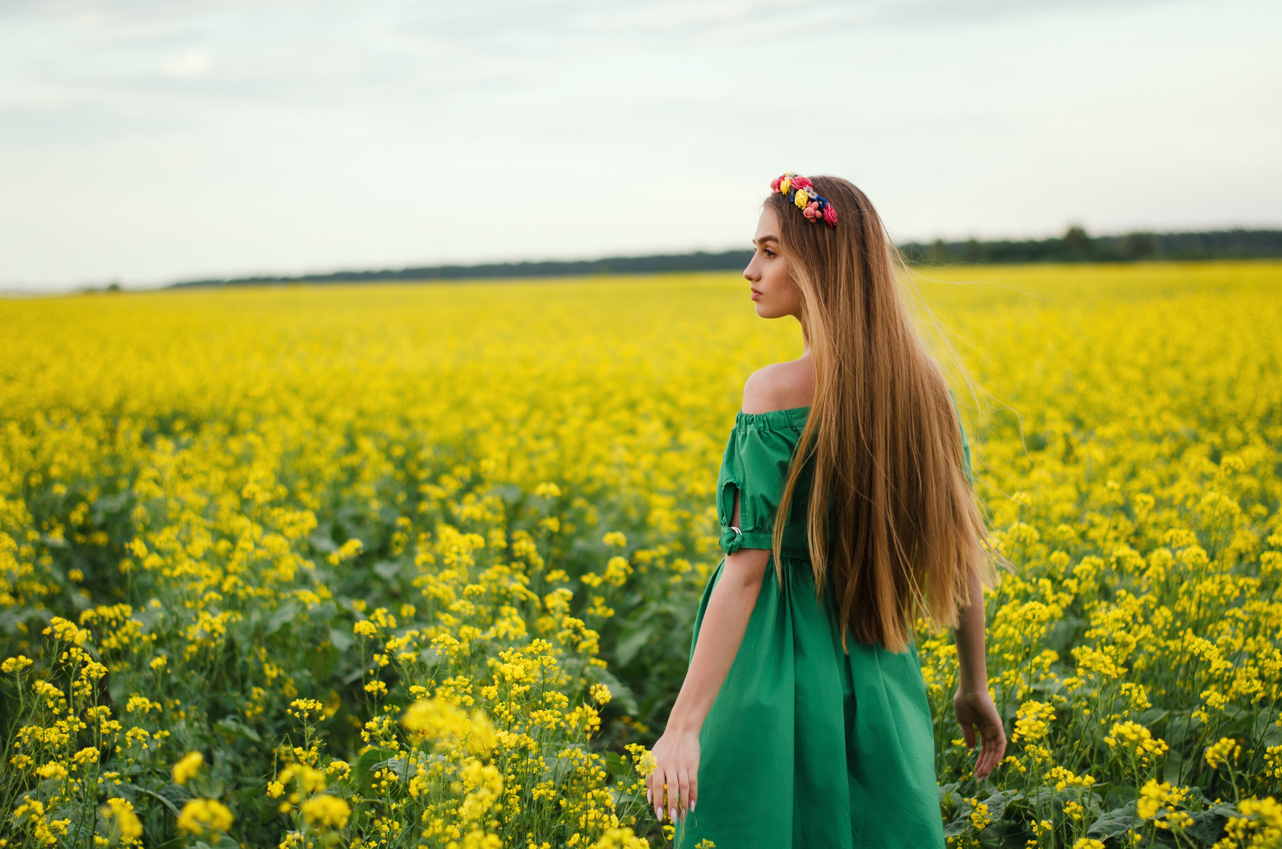 Мария в полях. Фотограф Евдокимов Никита. Тамбов, Москва