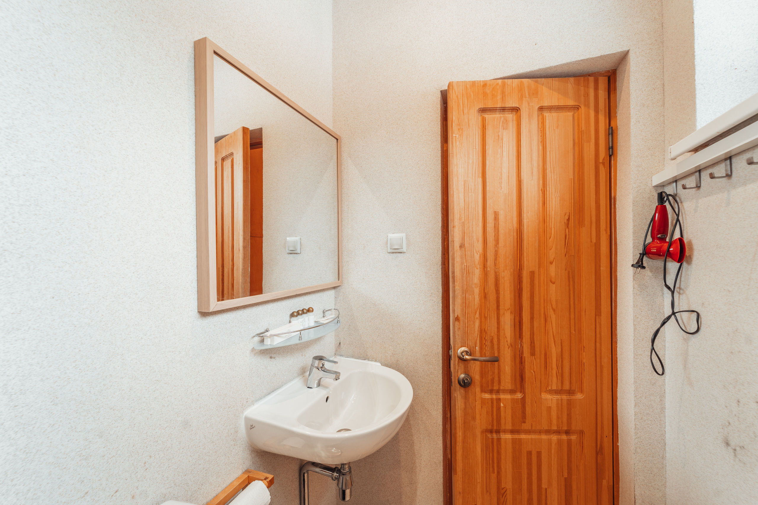 Гостевые дома в Кольцово, Никола — Ленивец. @tomrus: Рустам Шагиморданов — фотограф