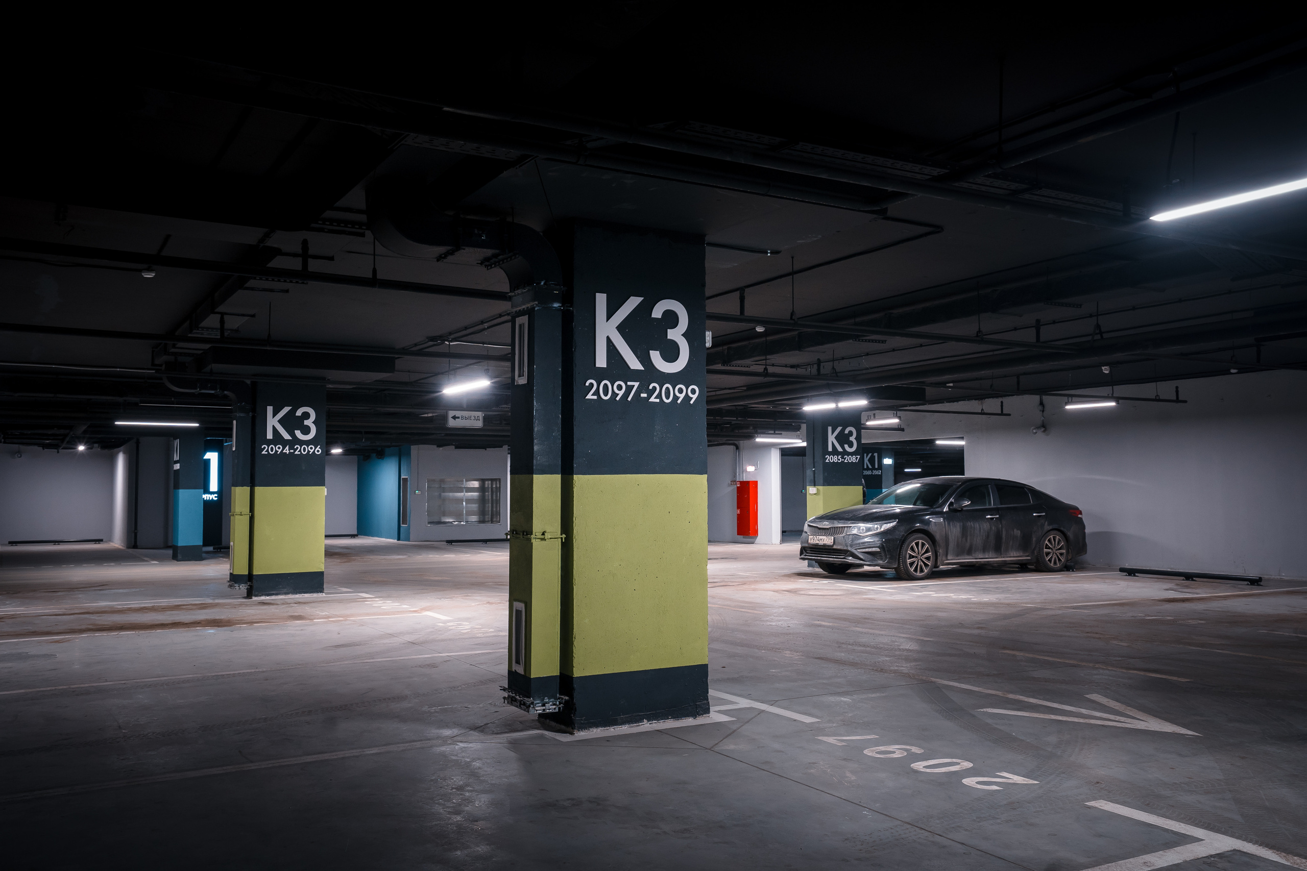 D1, MR Group. @tomrus: Рустам Шагиморданов — фотограф