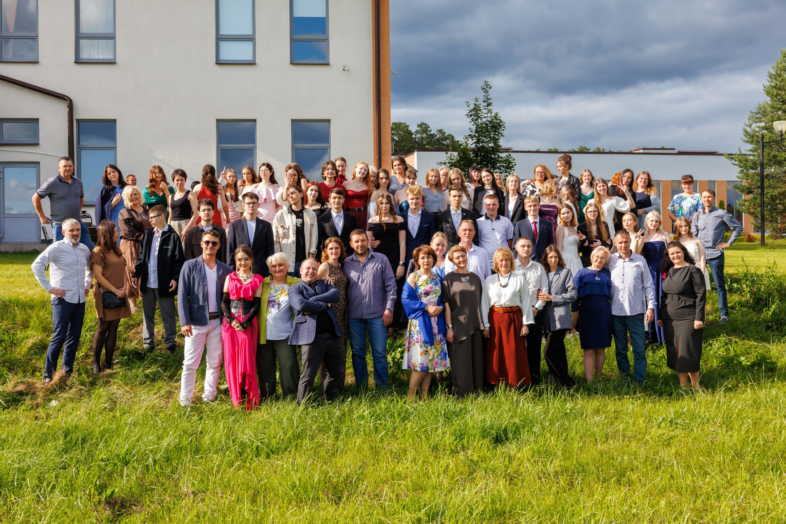 Выпускной 2025 Шк 10. Коммерческий фотограф Андрей Тремасов