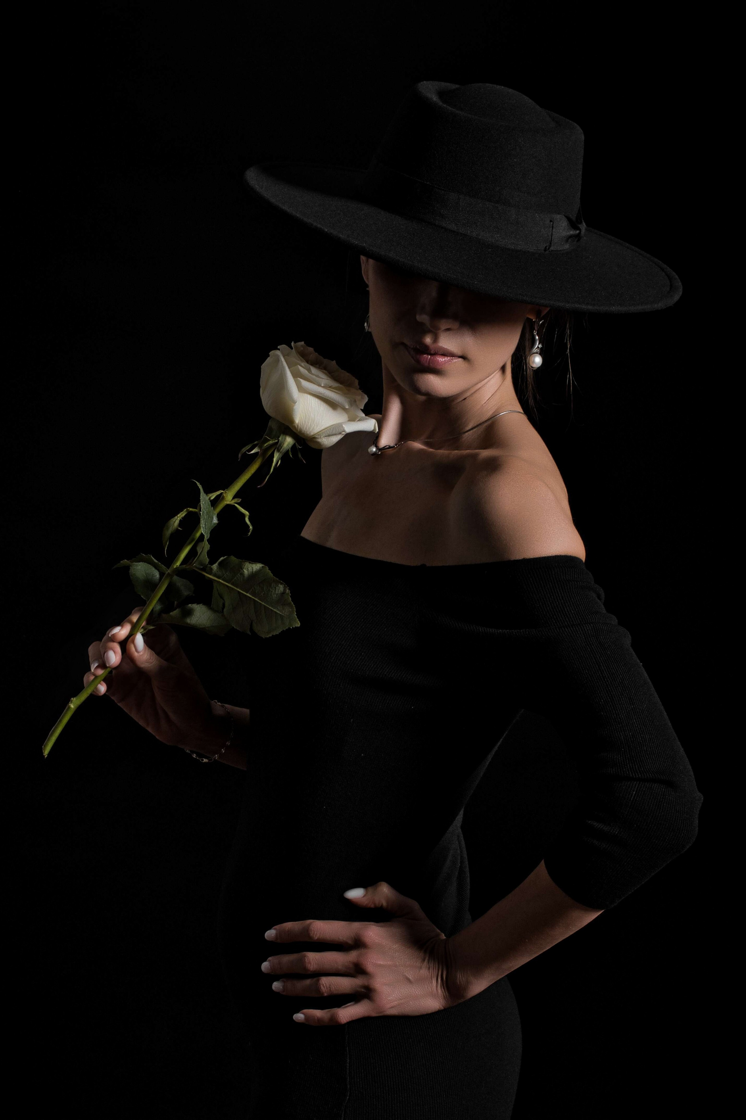 Шляпка Зорро. Фотограф Денис Кривопусков