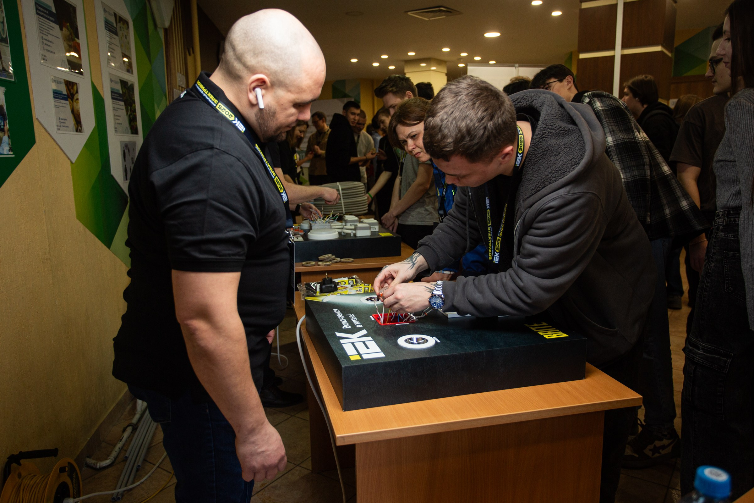 Чемпионат электриков. Свадебный и семейный фотограф в Тюмени Александр Виноградов