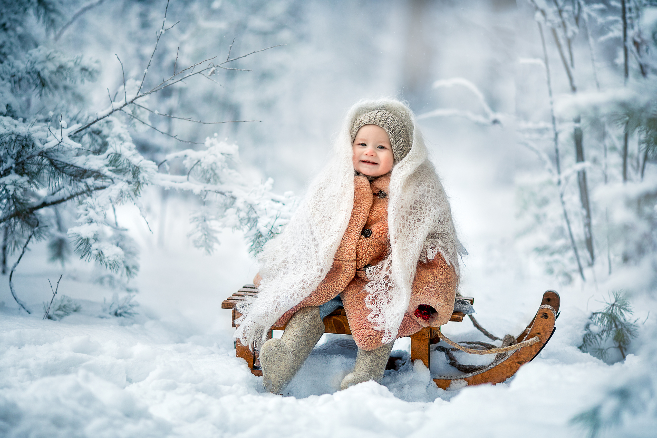 В зимнем лесу. Детский и семейный фотограф в Красноярске Елена Коровкина