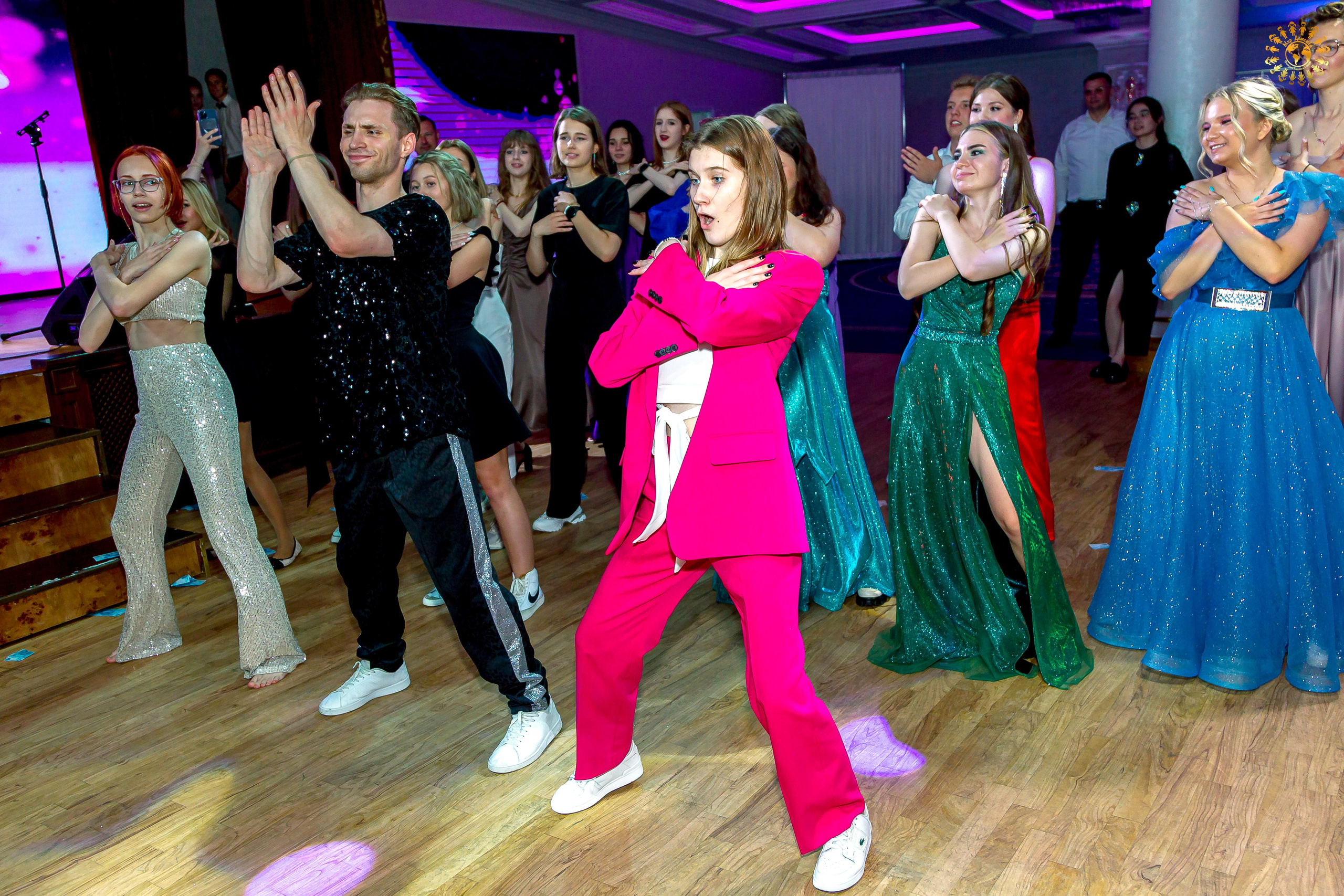 Выпускной 2023 (11-е классы) Triumph City Hall Москва. Репортажная съемка в Москве и области. Анималистика