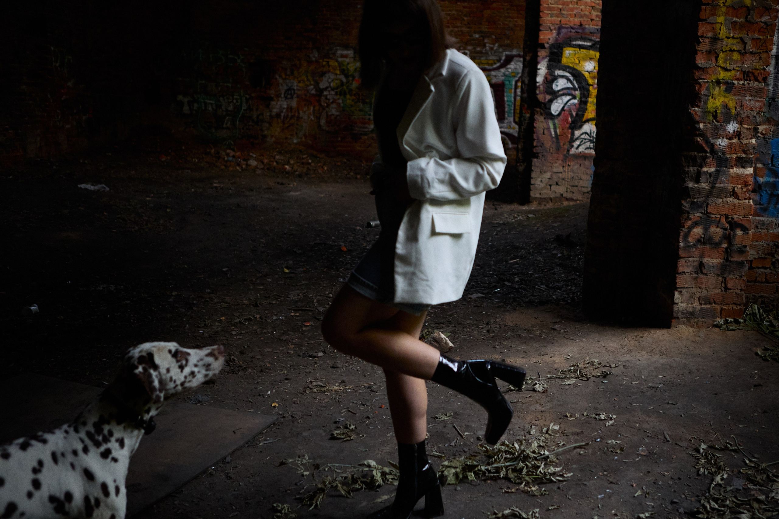 фотосессия в белом жакете