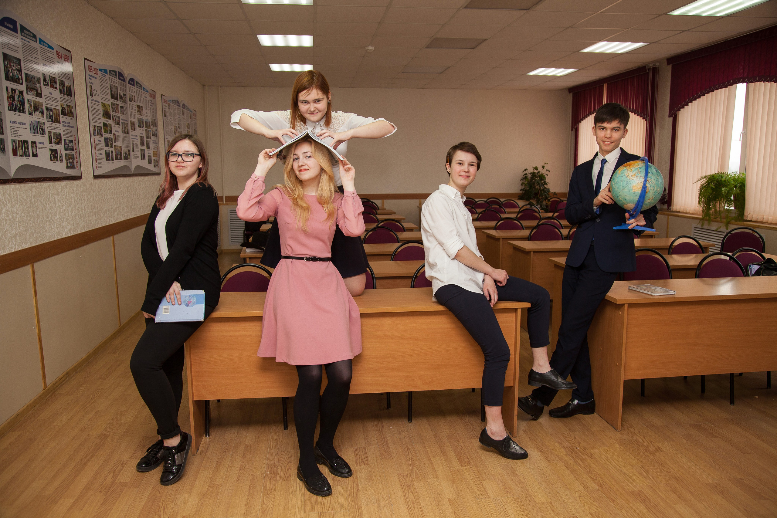 Выпускной альбом для старшеклассников. Семейный, школьный фотограф в Нижнем Новгороде Елена Сентюрева