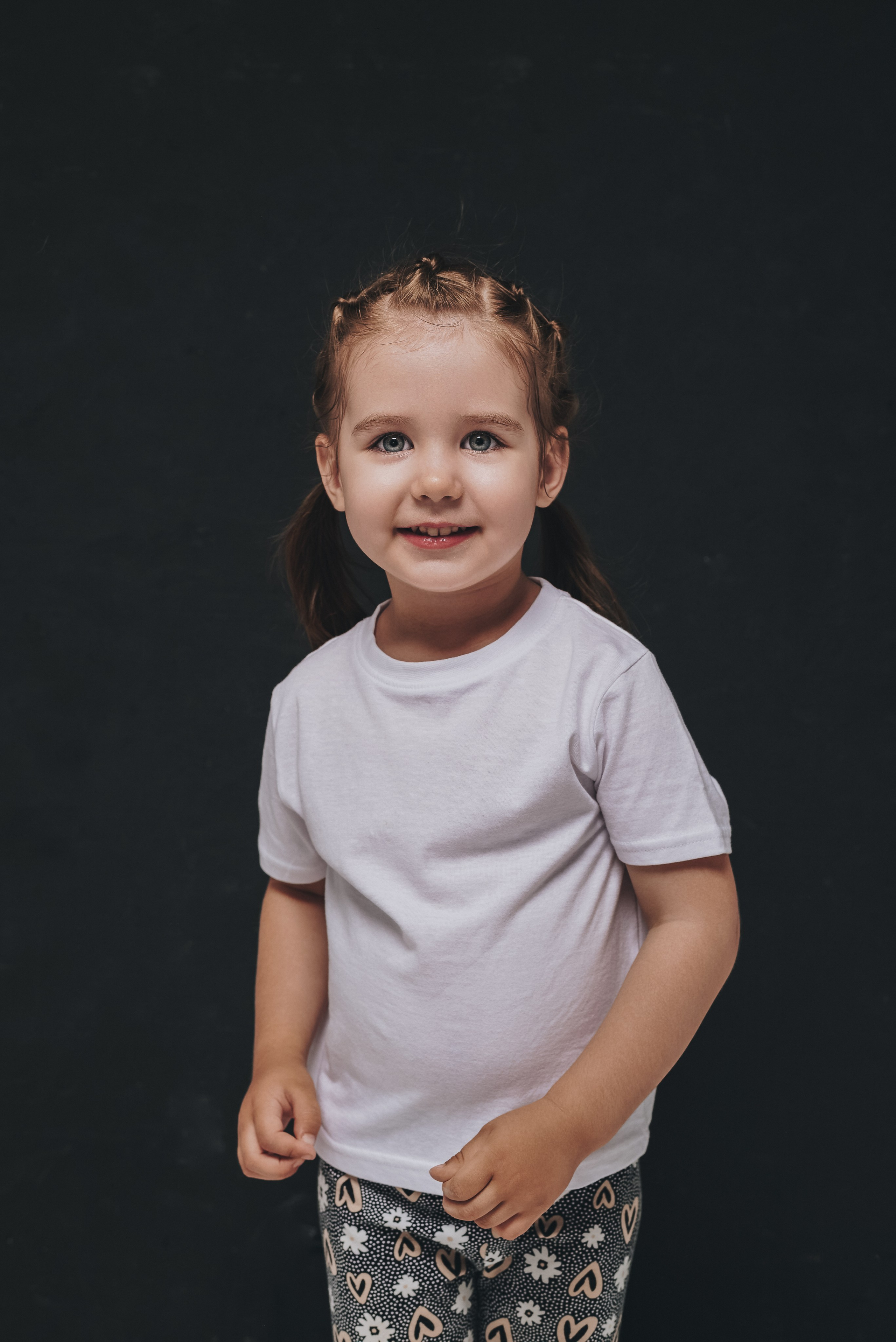 Katya & Anya. Natalia Finch Photography — Family, Kids & Pet Photographer in Chicago, IL