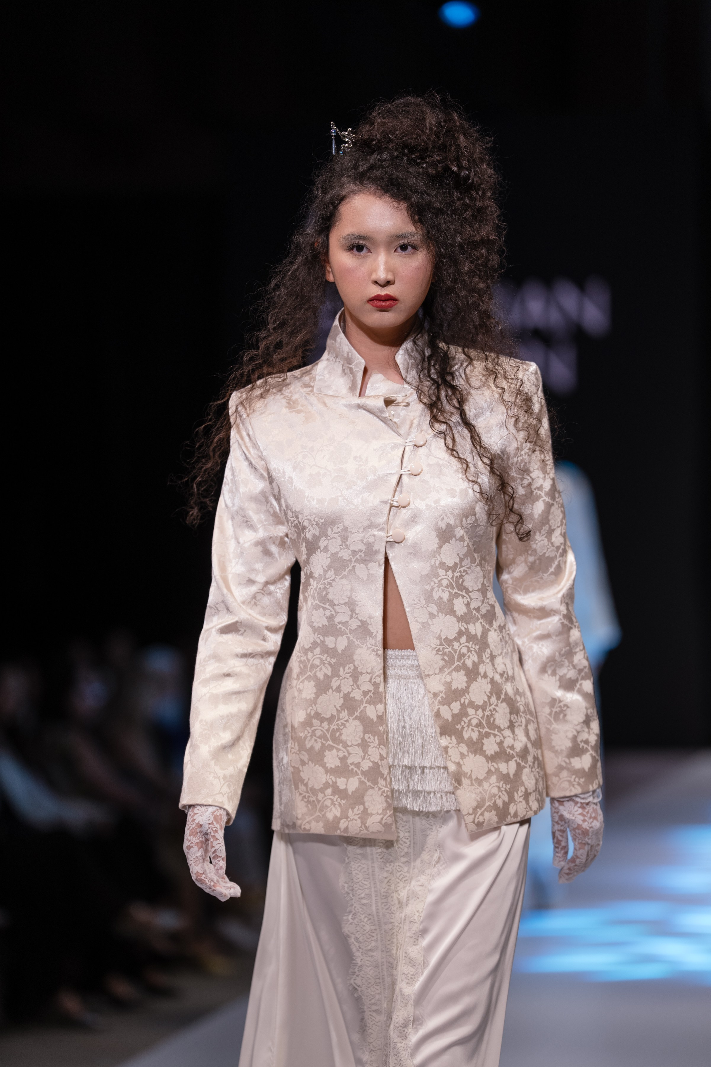 EURASIAN FASHION WEEK Eren. Сайт Алматинского НЮ АРТ, будуар и фэшн фотографа Дениса Карпенко
