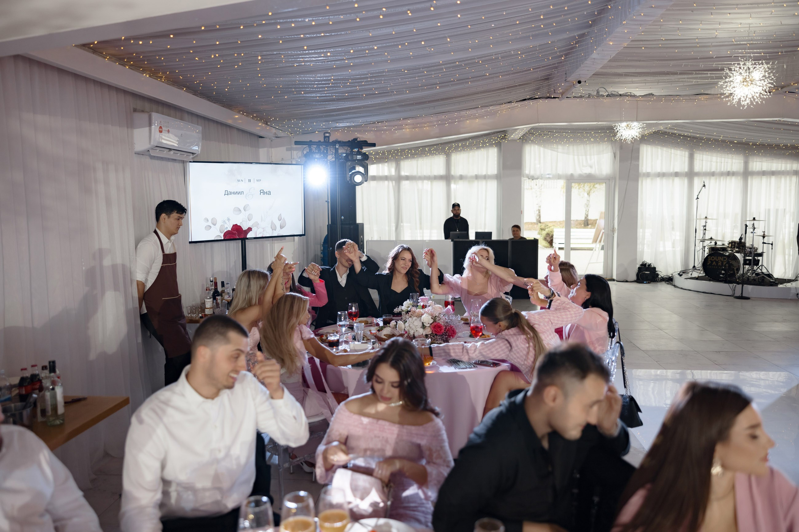 Даниил и Яна. Свадебный фотограф и видеограф Юрий и Эля Дубинины