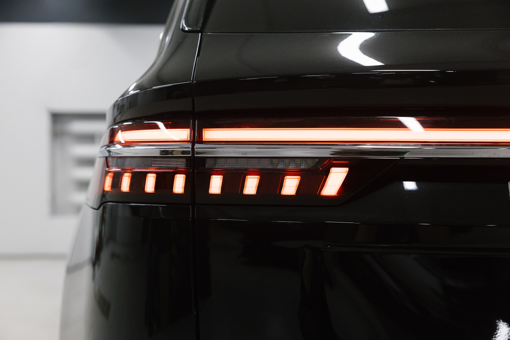 Geely Monjaro 2.0 4WD AT (238 л. с.). Автосалон «Х-Авто»