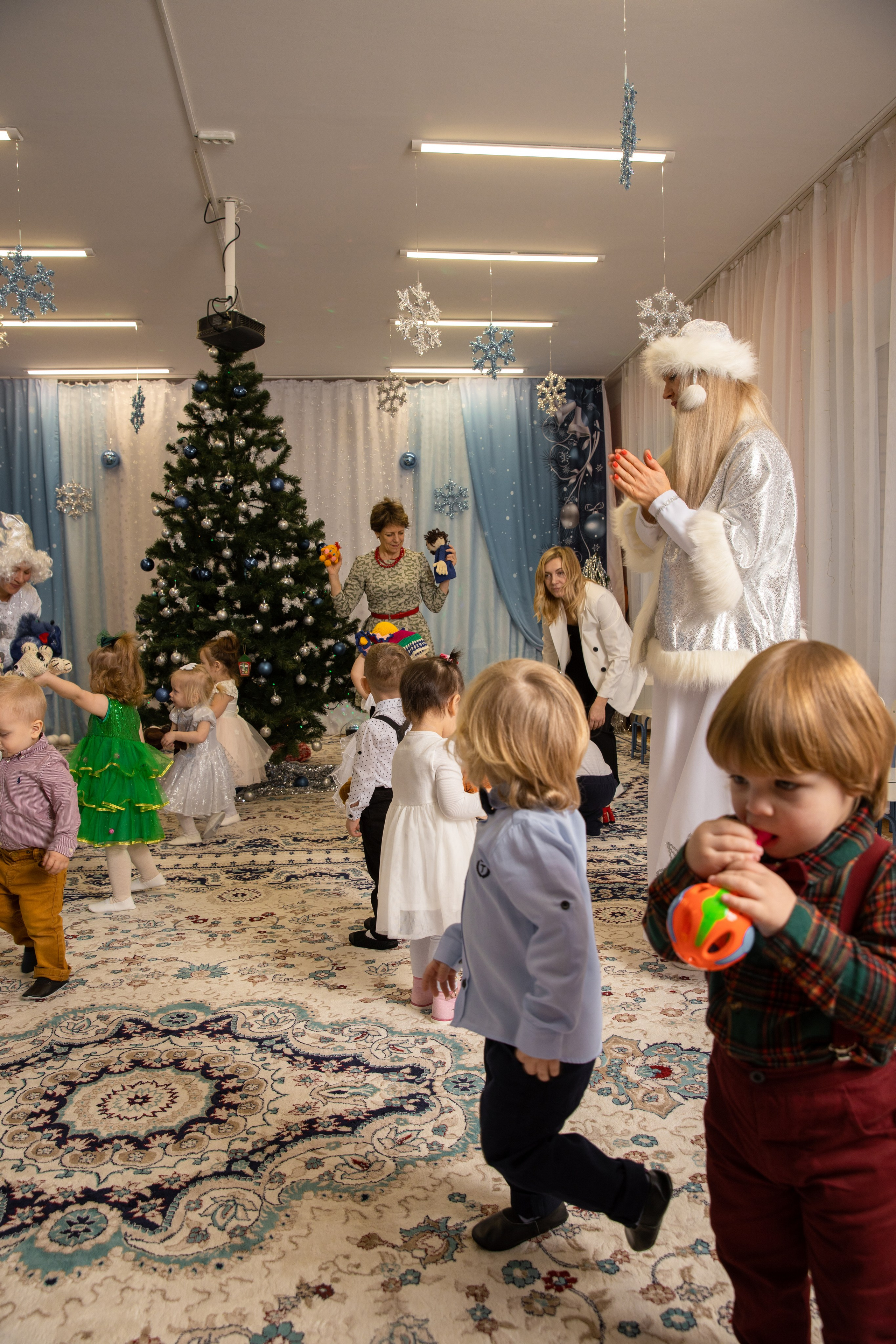 Новогодний утренник Успех. Фотограф в Железнодорожном и Балашихе