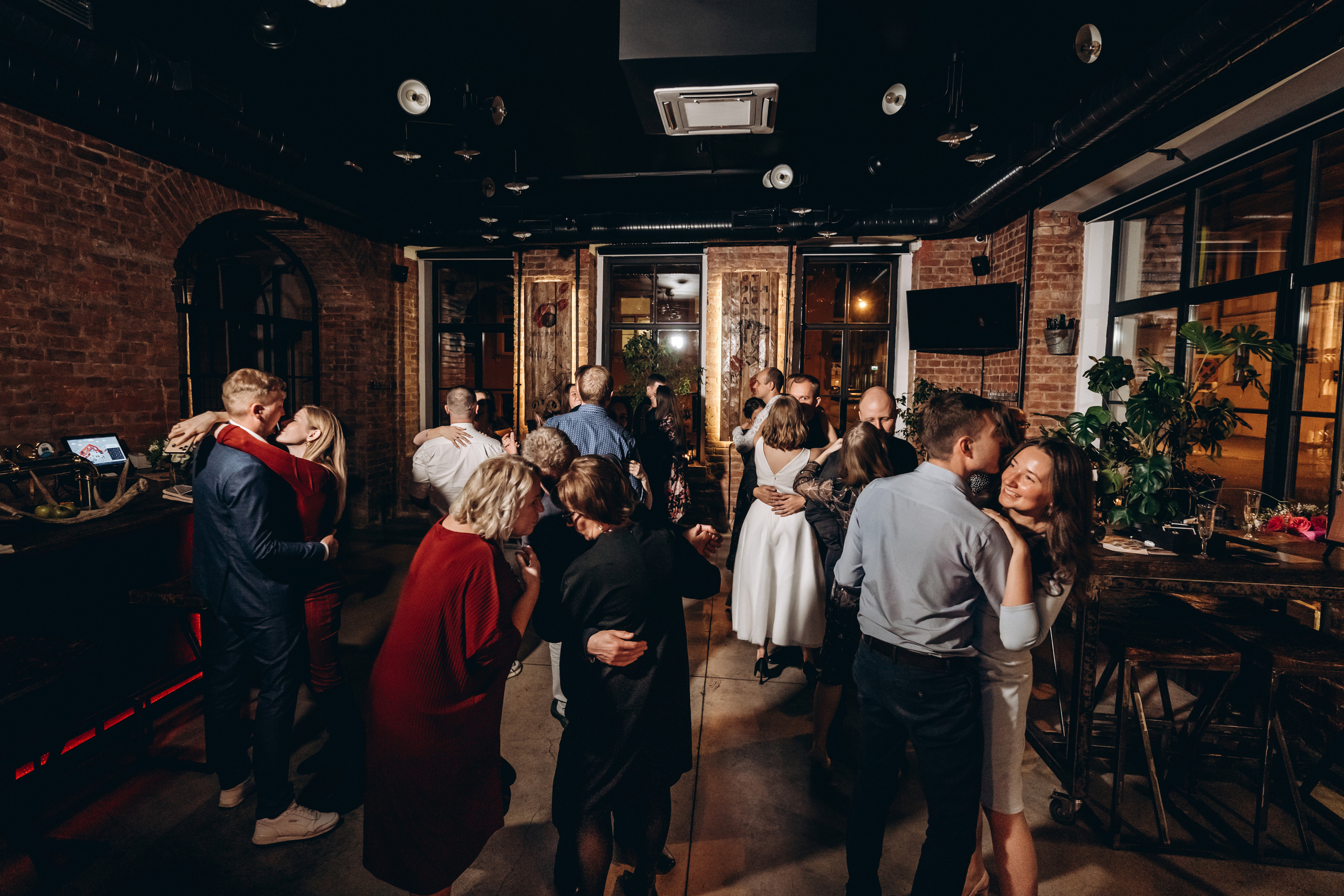 Вадим и Юлия. Свадебный квиз в ресторане «Рога и копыта». Зайковский Кирилл