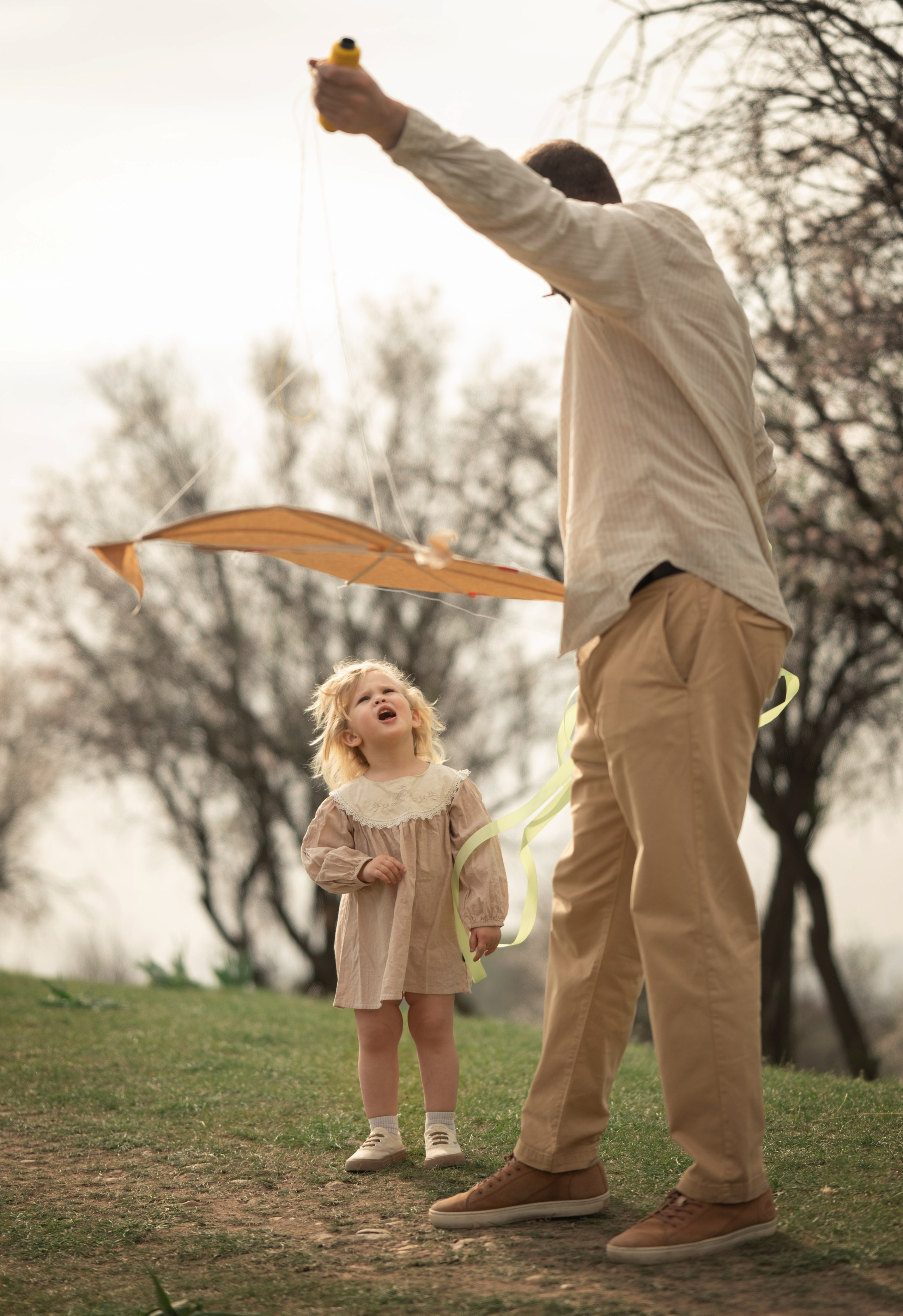 В цветущих садах миндаля…. Детский и семейный фотограф