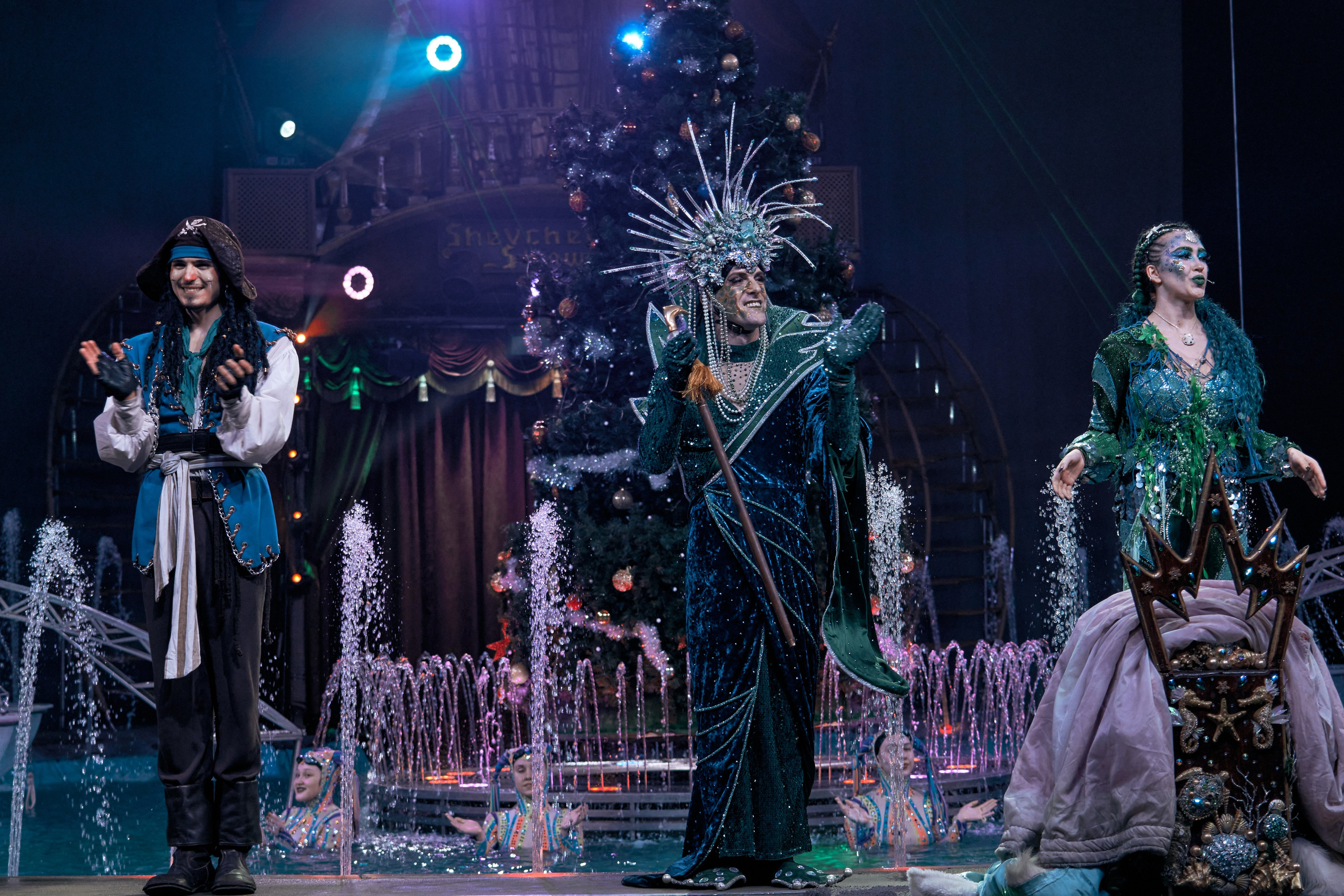 Цирк «На воде». Фотограф