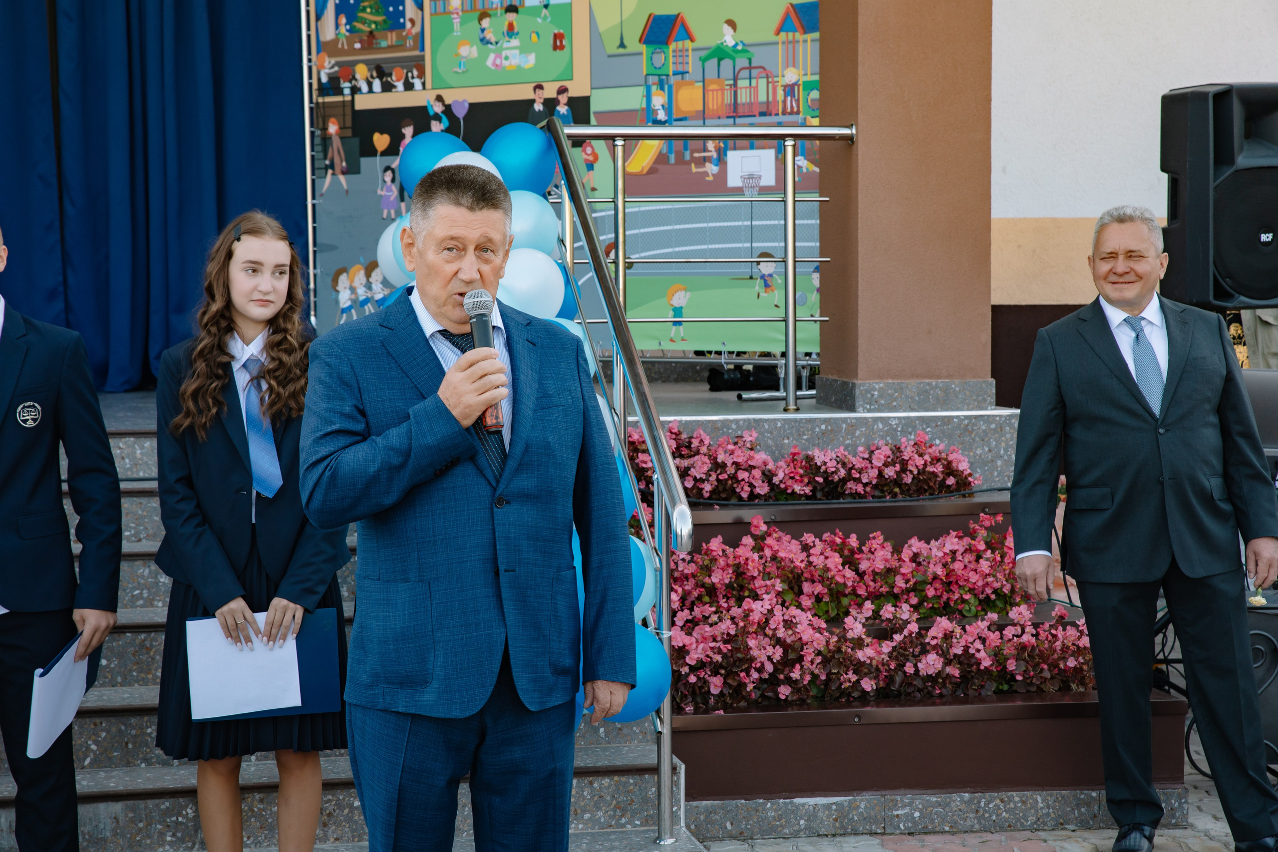 Линейка 1Б Школа Права и Экономики. Фотограф в Москве Яна Полосина