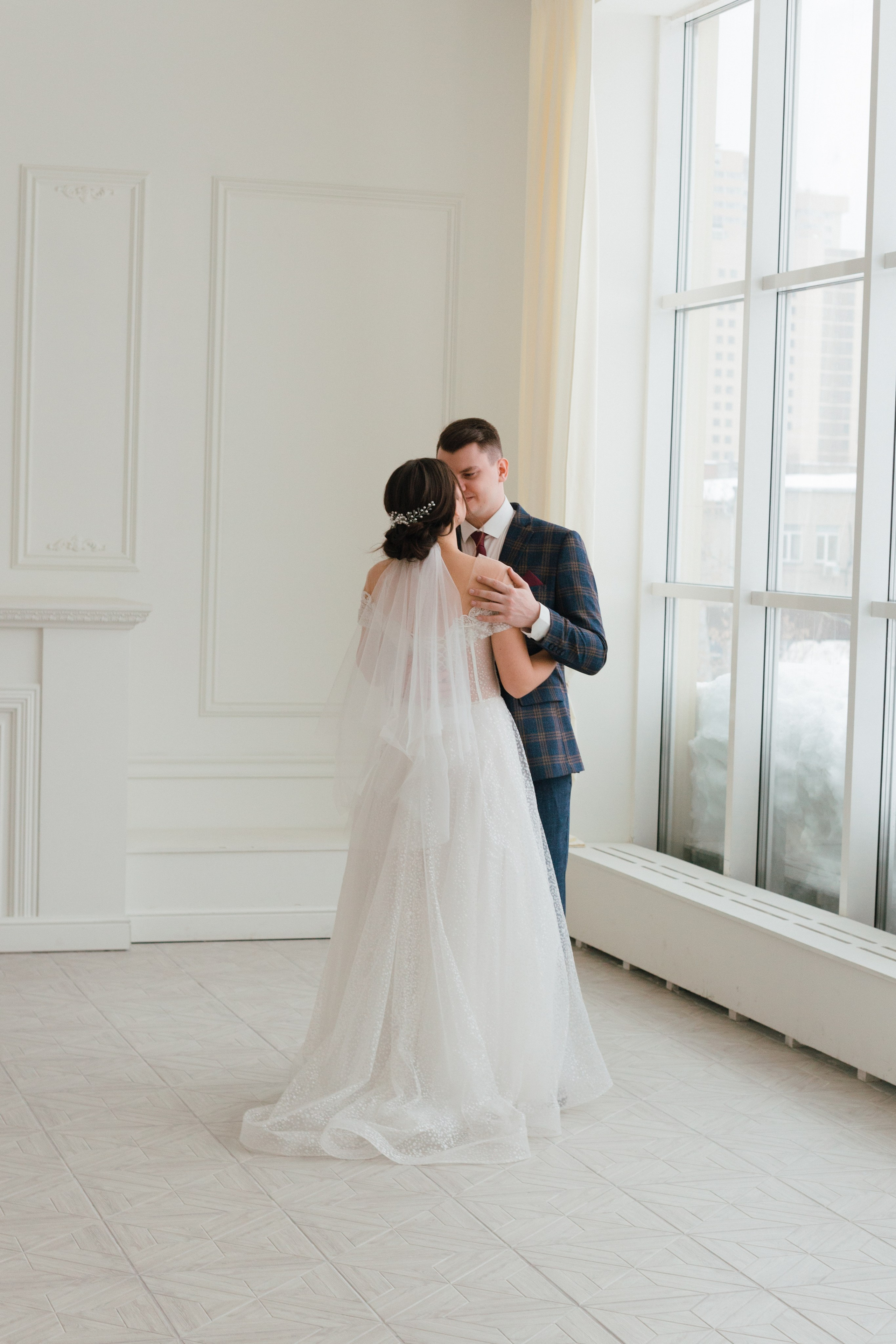 Александра и Вадим. Свадебный и портретный фотограф в Новосибирске Любовь Исакова