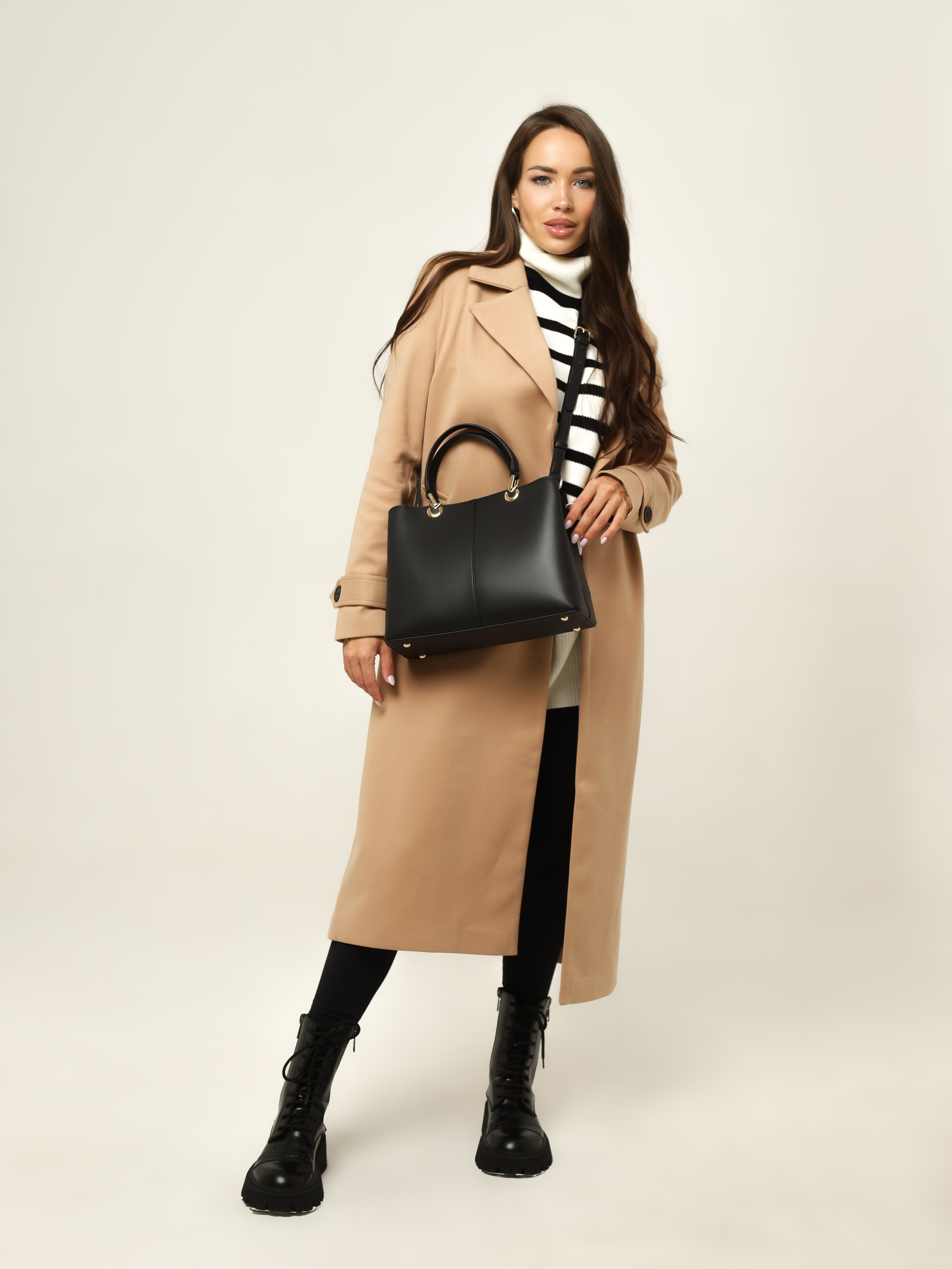 Фотосъемка аксессуаров с моделью в Ростове-на-Дону. Предметный и бизнес фотограф в Ростове-на-Дону Александра Степанова