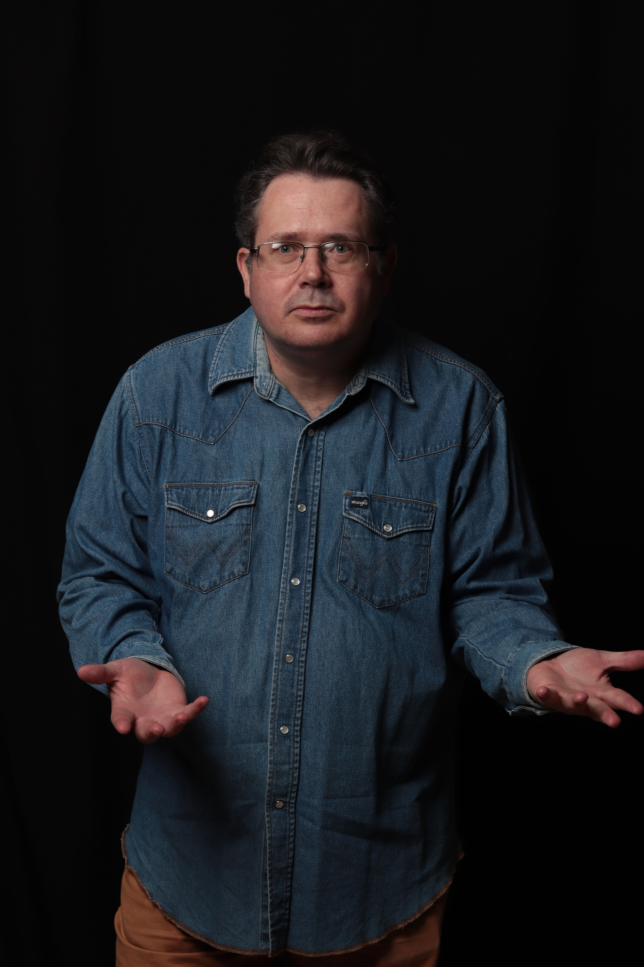 Илья Корягин, актер, актёр дубляжа, модель