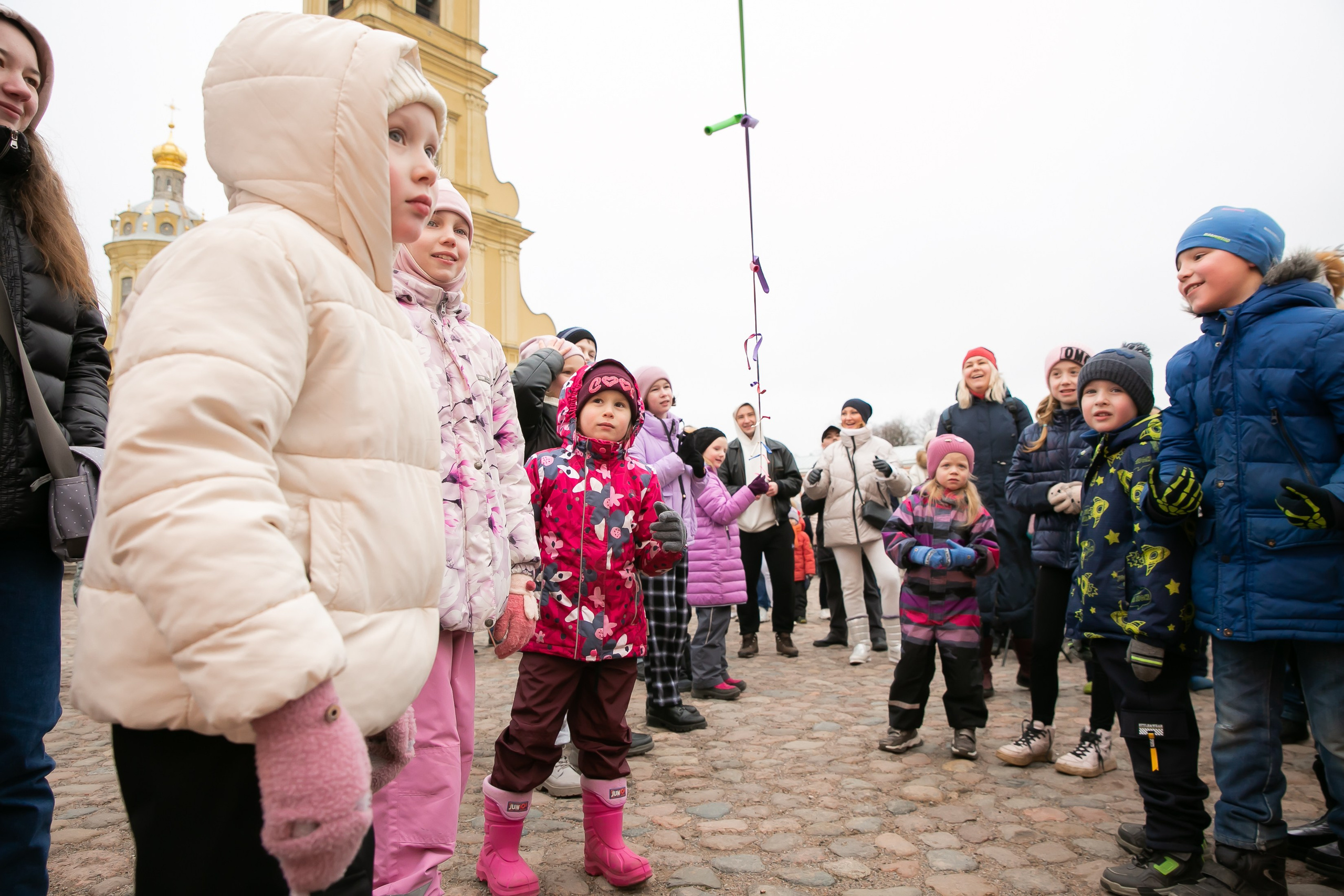 Масленица 2024 Петропавловская крепость. Семейный и портретный фотограф в Санкт-Петербурге Ольга Станкова