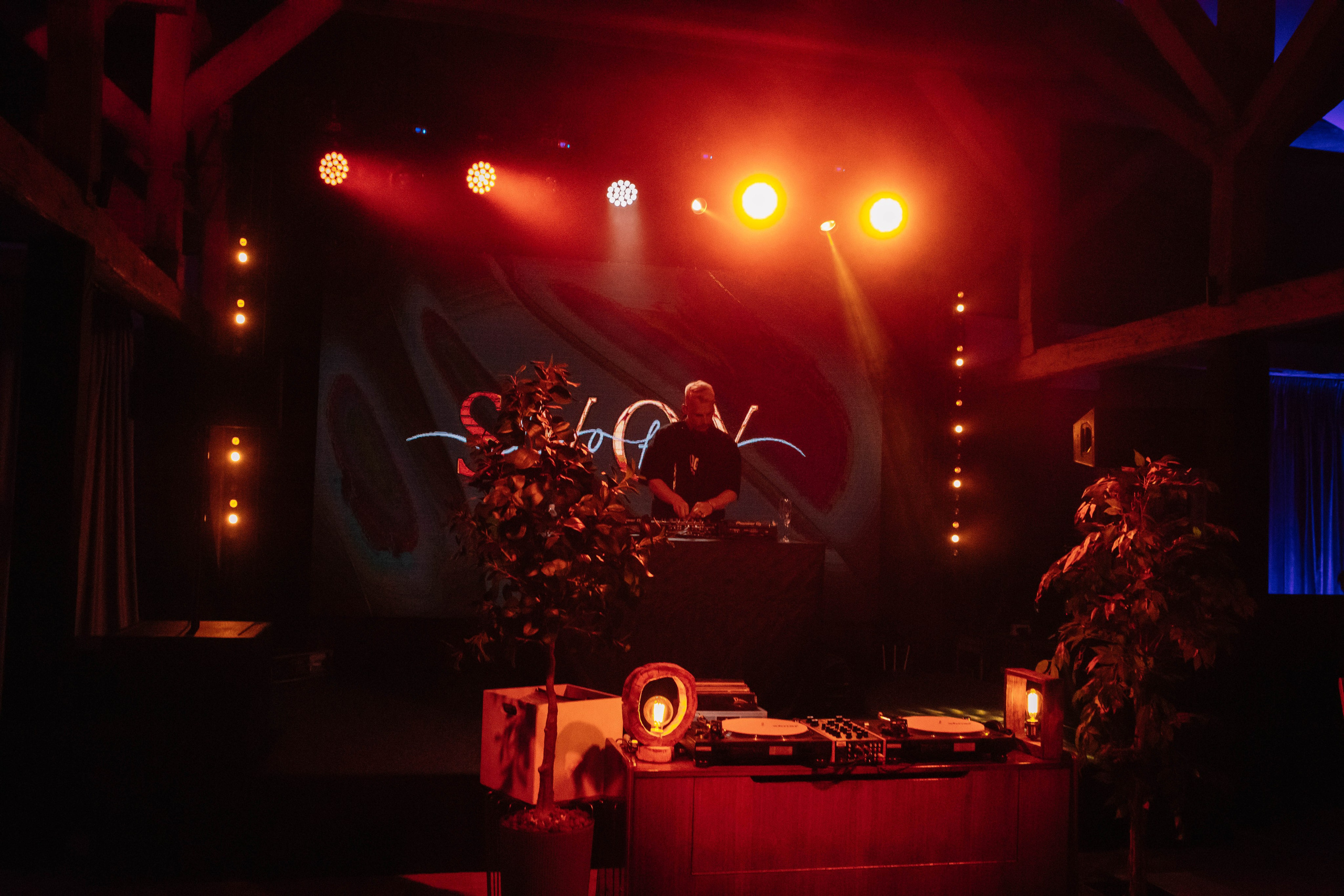 Вечеринка «Для своих» в Svoy Loft. Фотограф в Москве Яна Полосина