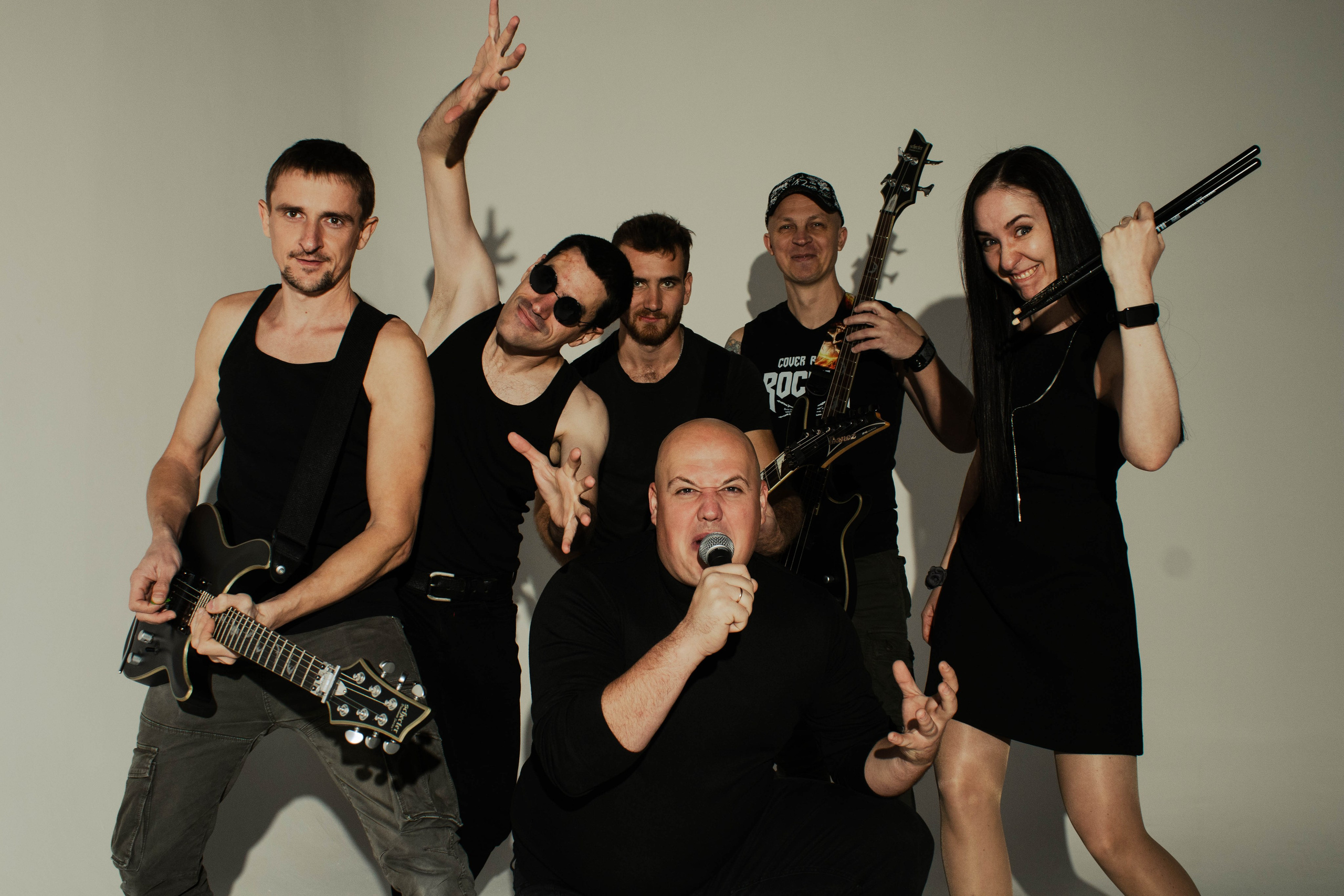 СТУДИЯ. Уличный фотограф Города N