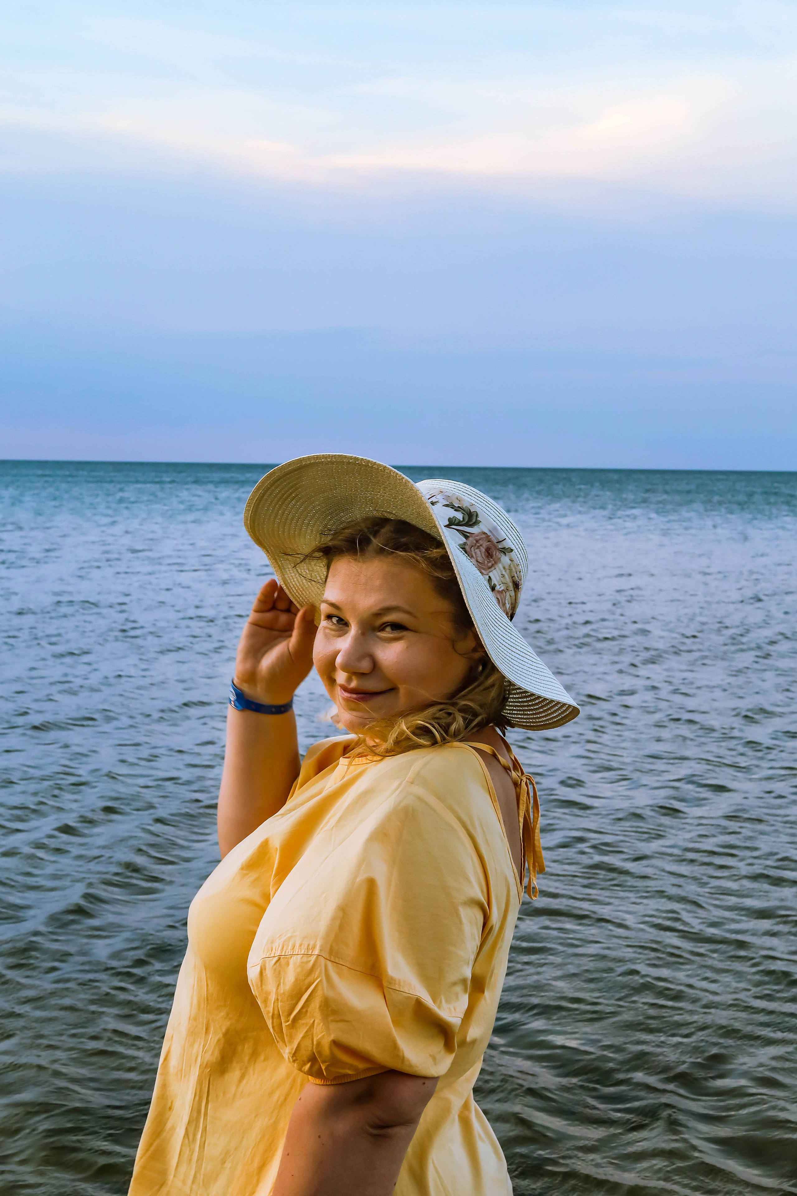 Юлия, Наталья, Александр, Артём. Семейный фотограф г. Темрюк Николаева Надежда
