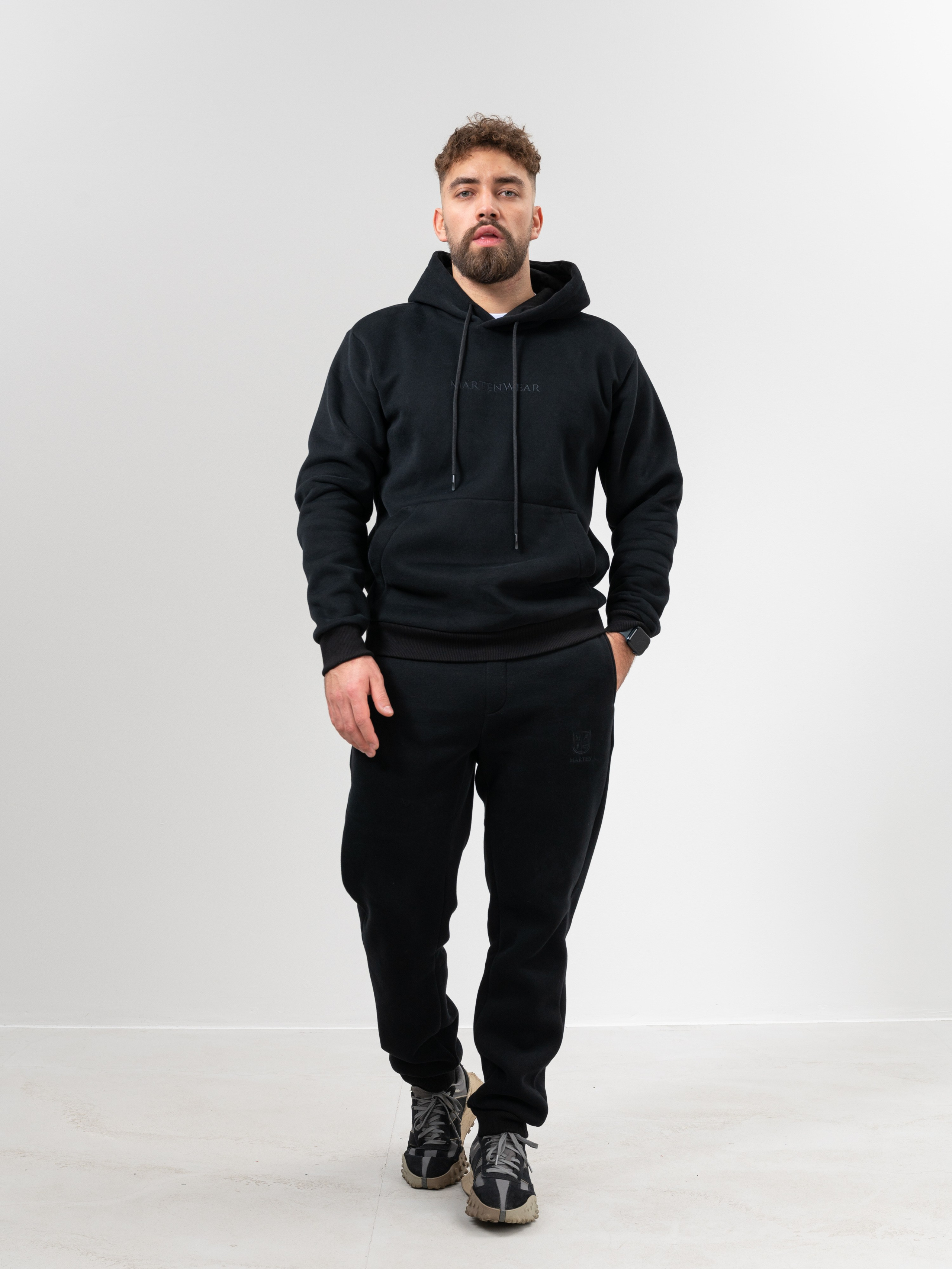 2023.11.10 — Marten Wear. Студия рекламной и предметной съемки товаров WELKO Studio