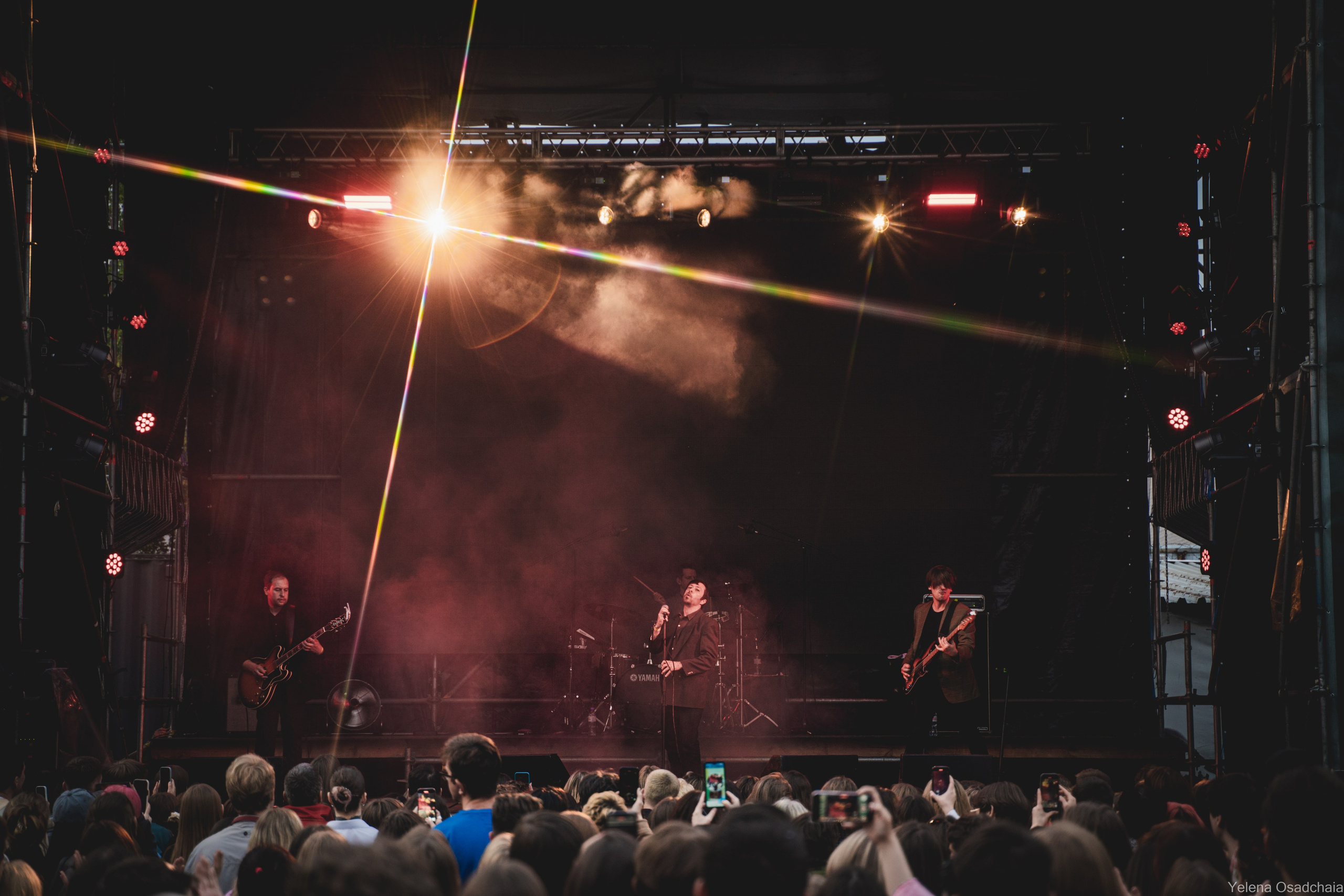 Свидание на Зеленой сцене. Елена Осадчая — фотографирую музыку на сцене и в жизни