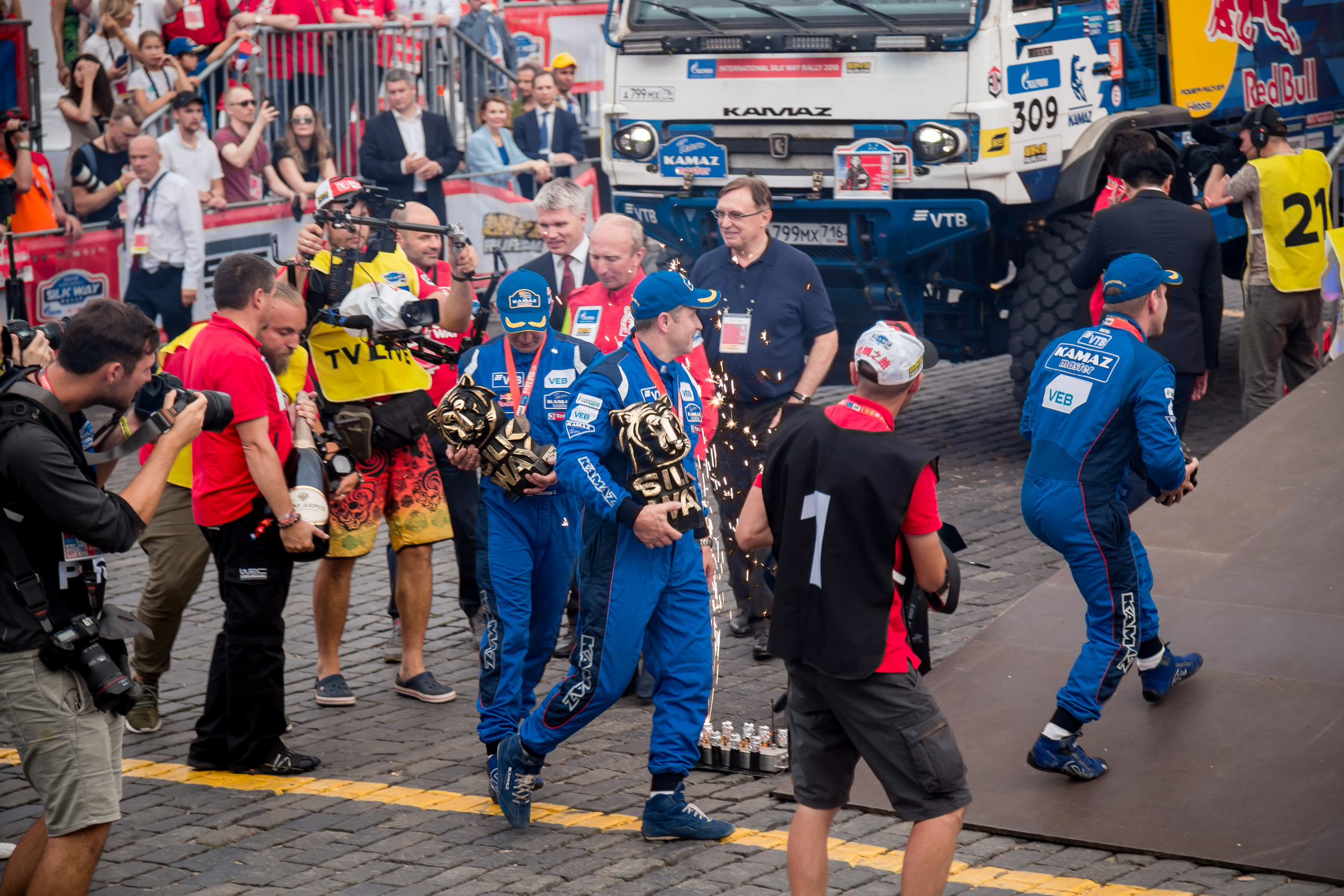 Москва. Ралли Шелковый путь 2018. Свадебный Семейный Репортажный фотограф в Москве