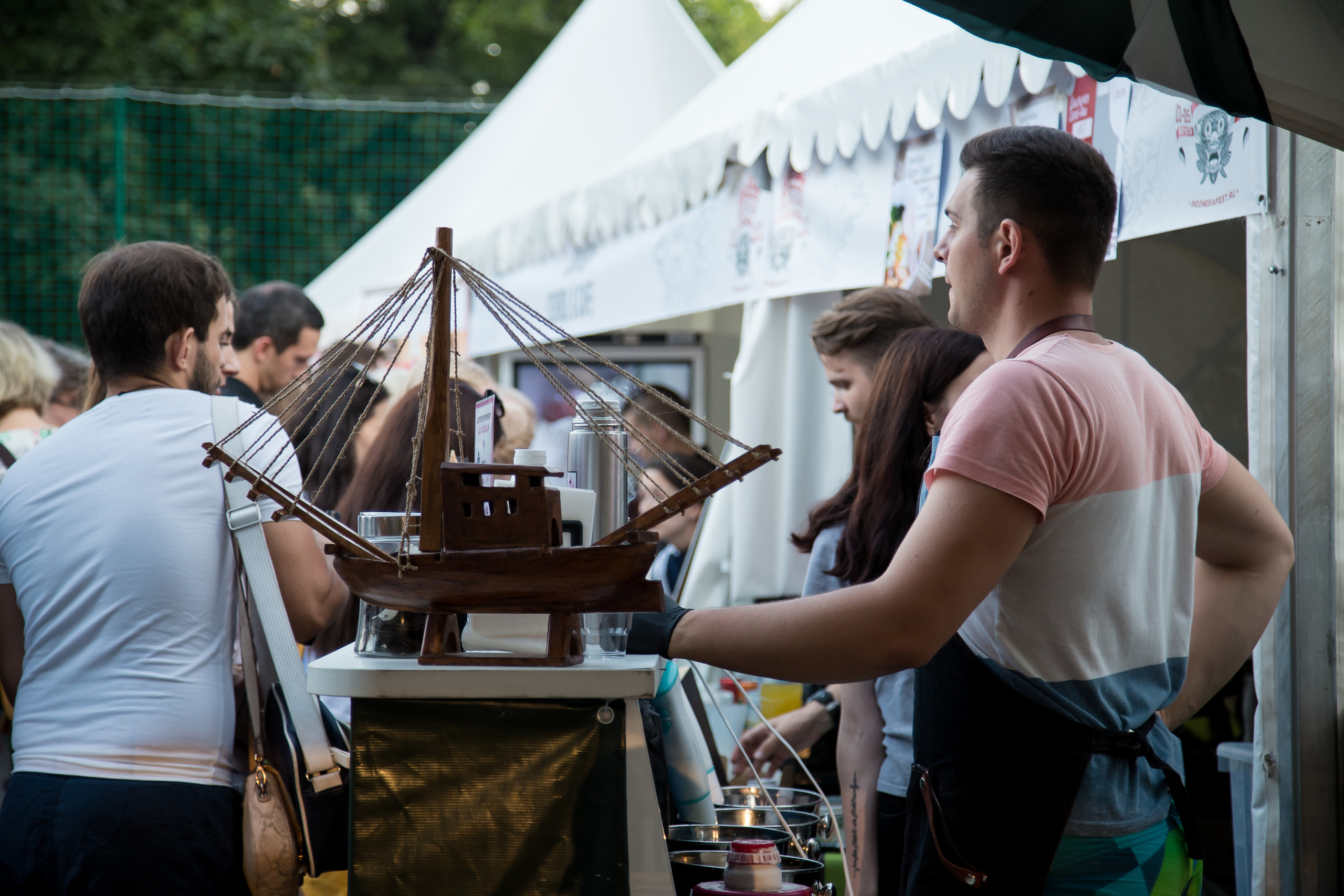 Фестиваль Индонезии. Свадебный Семейный Репортажный фотограф в Москве