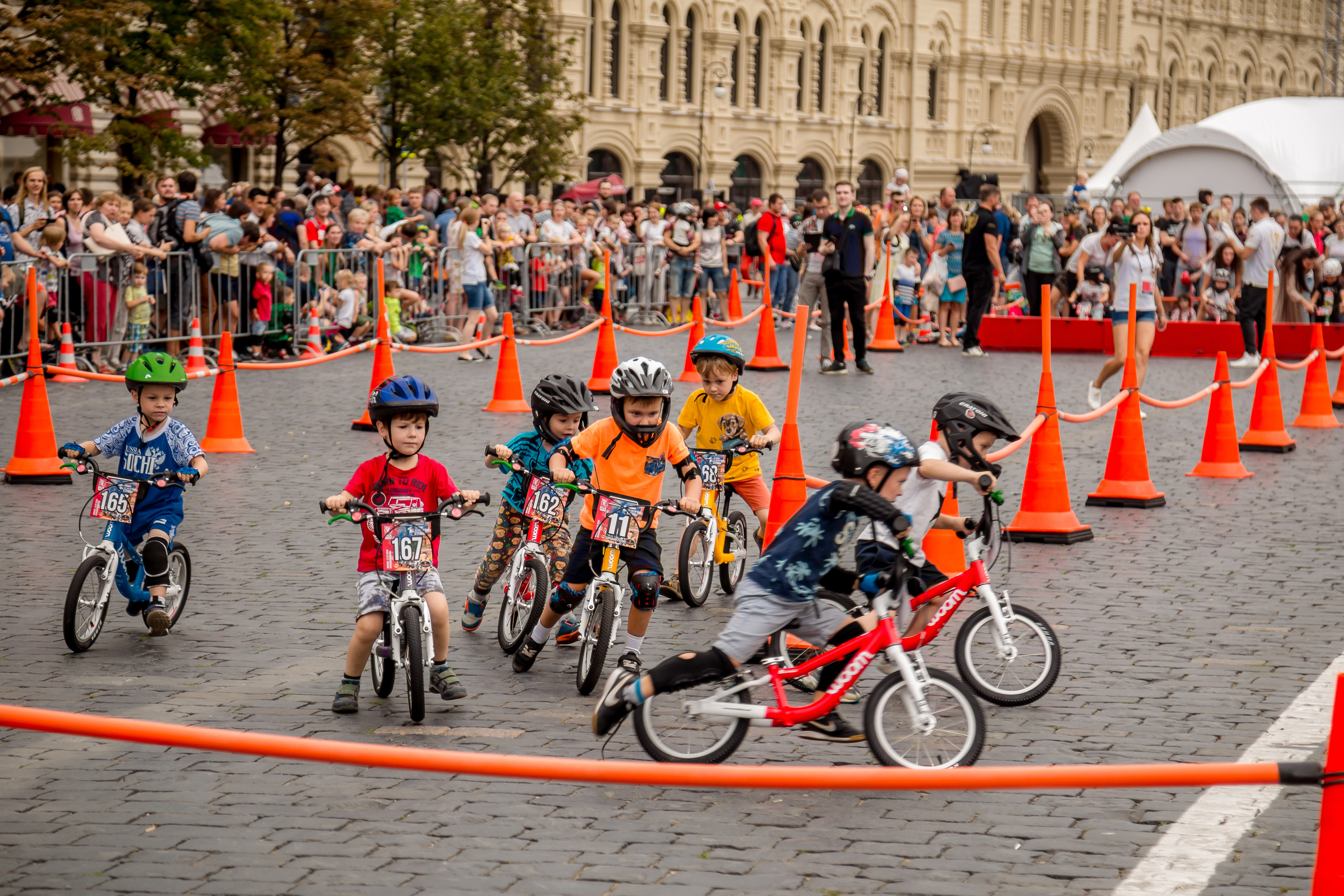 Москва. Ралли Шелковый путь 2018. Свадебный Семейный Репортажный фотограф в Москве