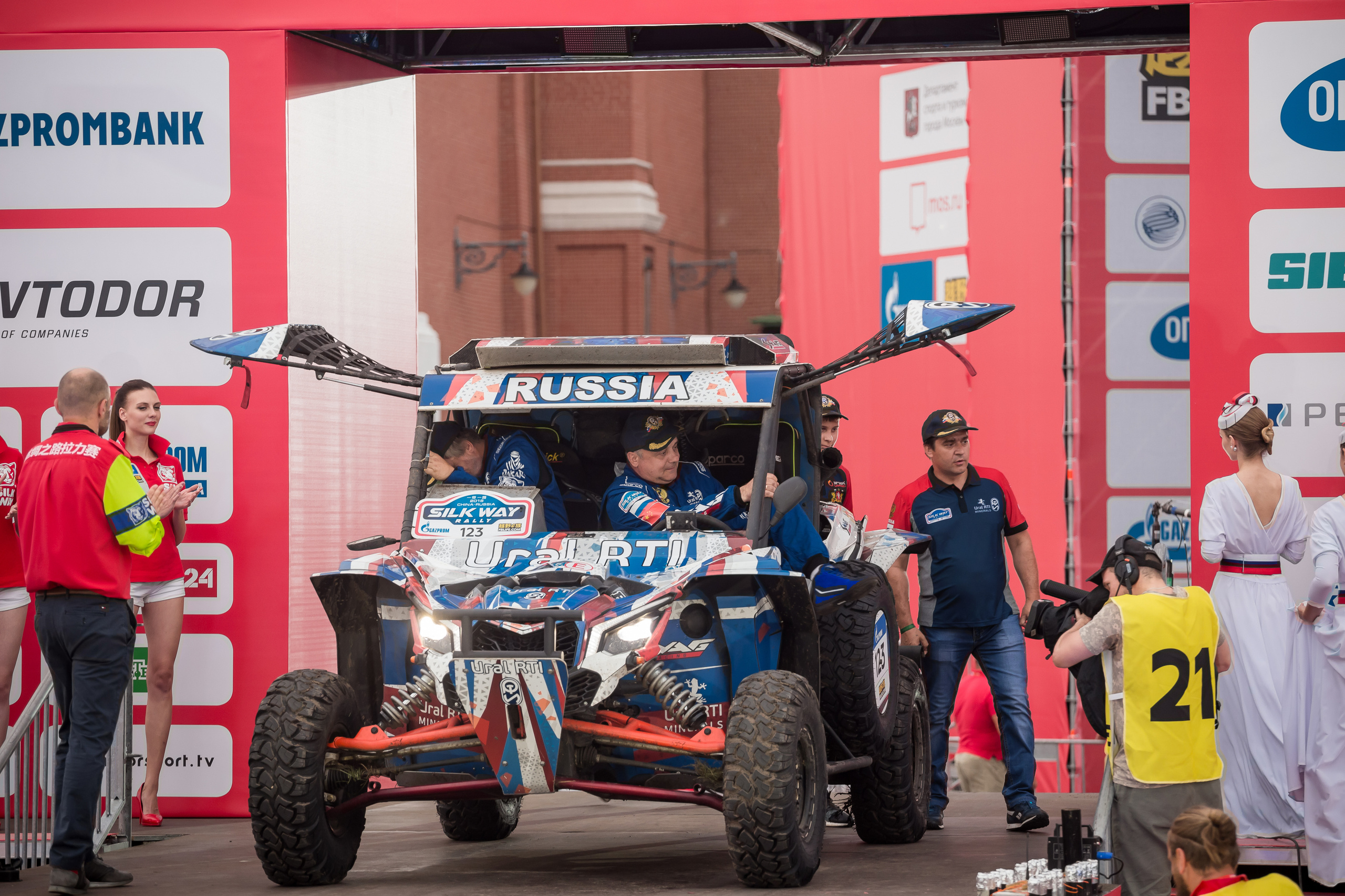 Москва. Ралли Шелковый путь 2018. Свадебный Семейный Репортажный фотограф в Москве