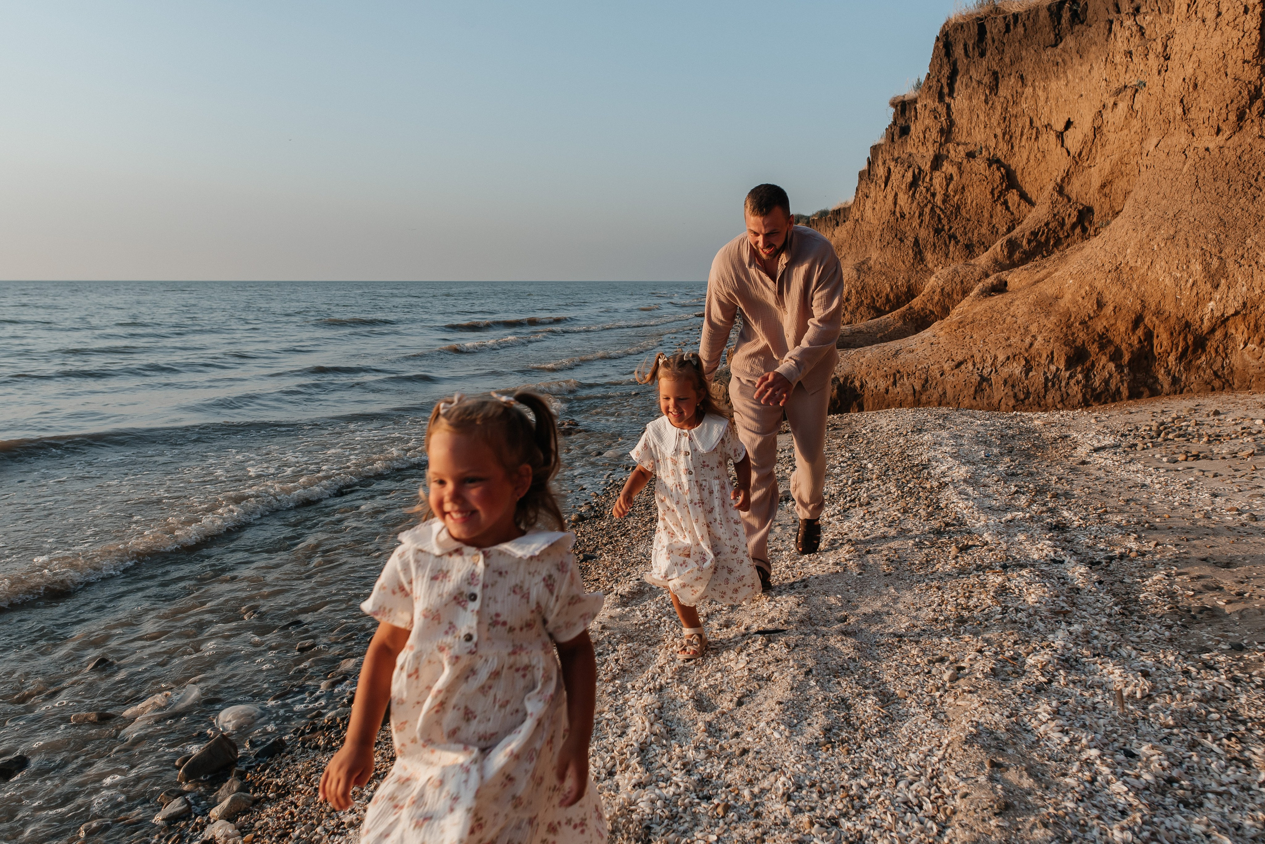 Семейная прогулка на маяке. Детский и семейный фотограф выпускной альбом Приморско-Ахтарск