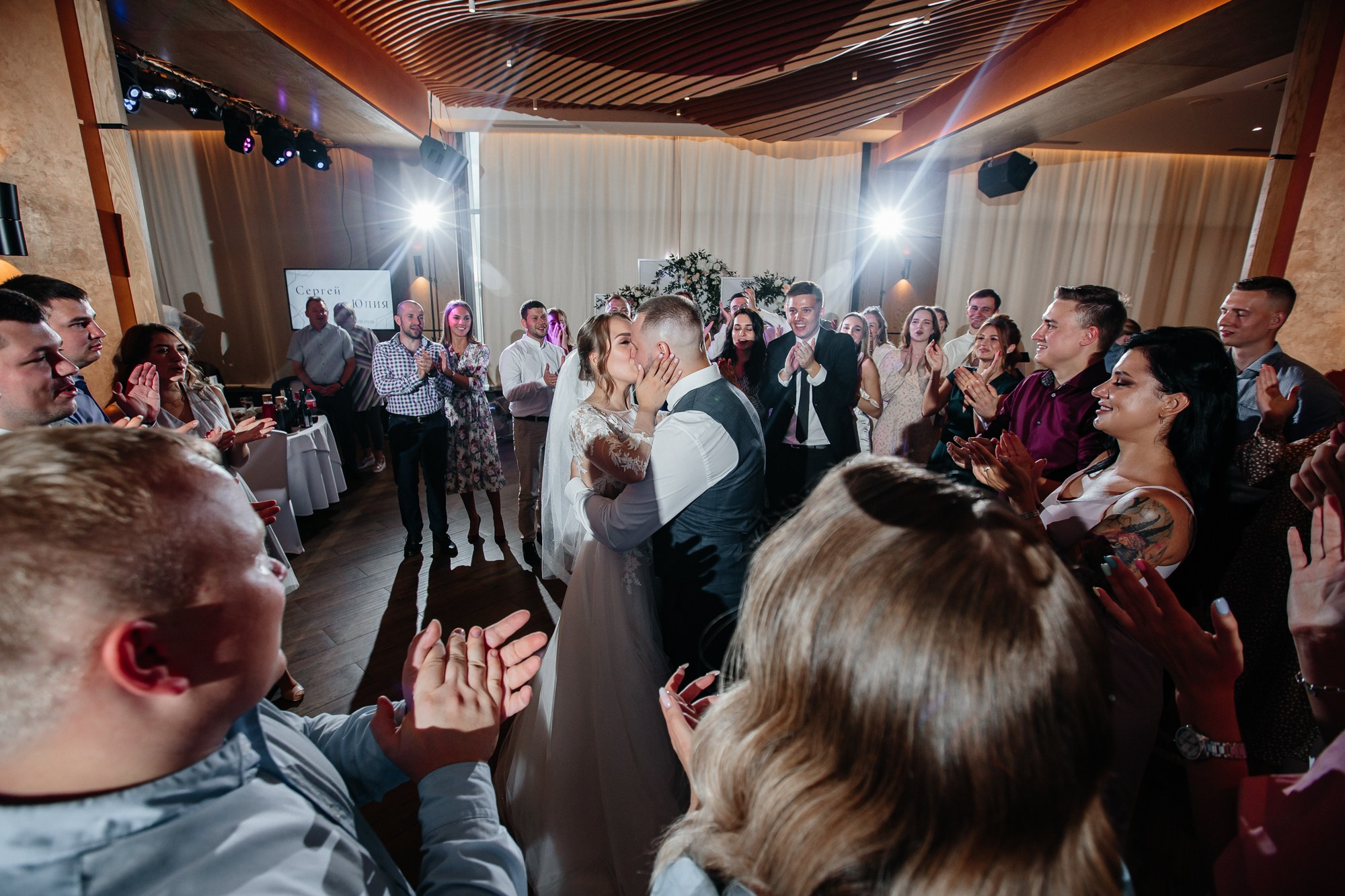 Свадебная съемка Архангельск Новотель. Свадебный фотограф в Архангельске и Северодвинске