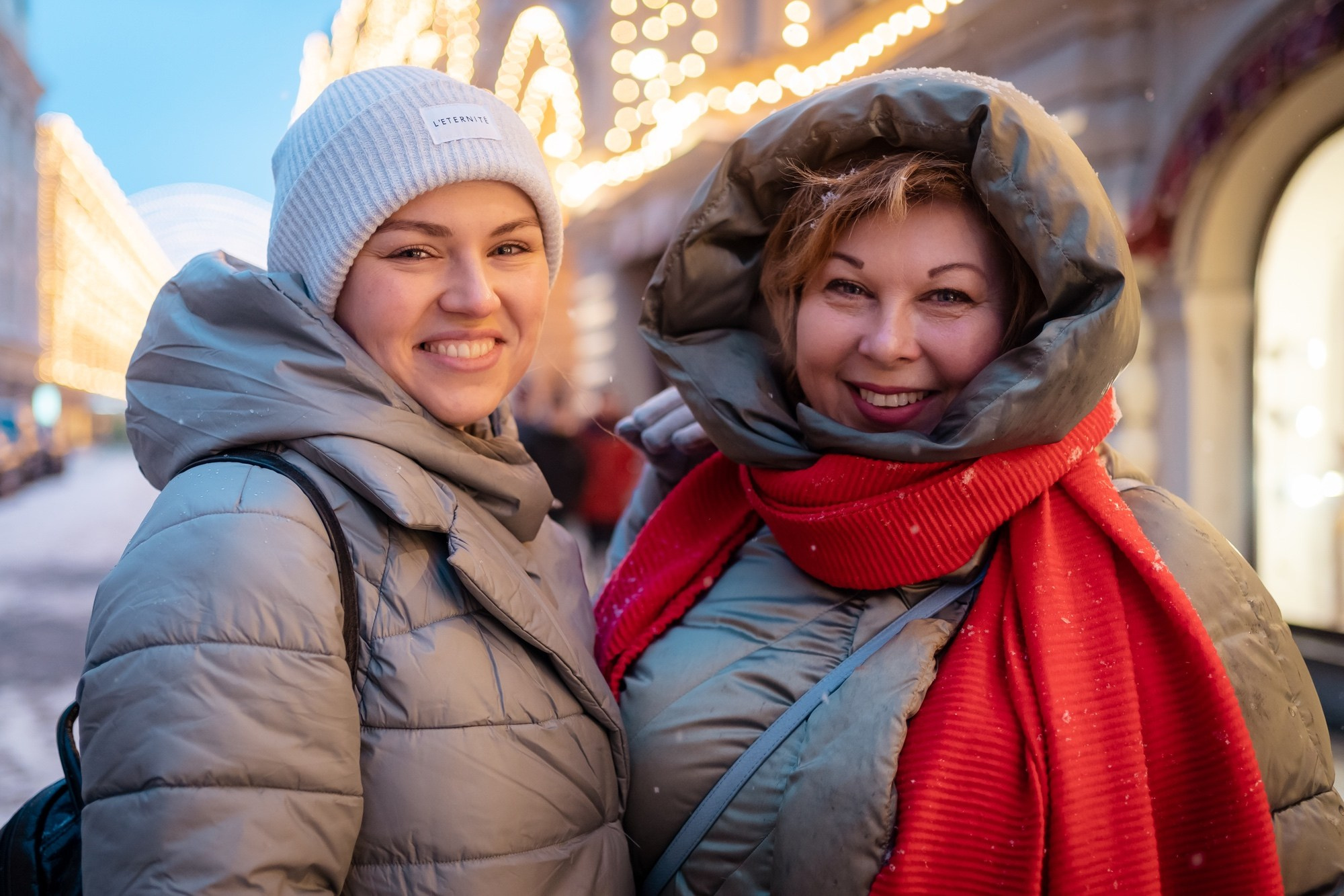 Юля с семьей в центре. Семейный фотограф Варвара Сорока в городе Москве
