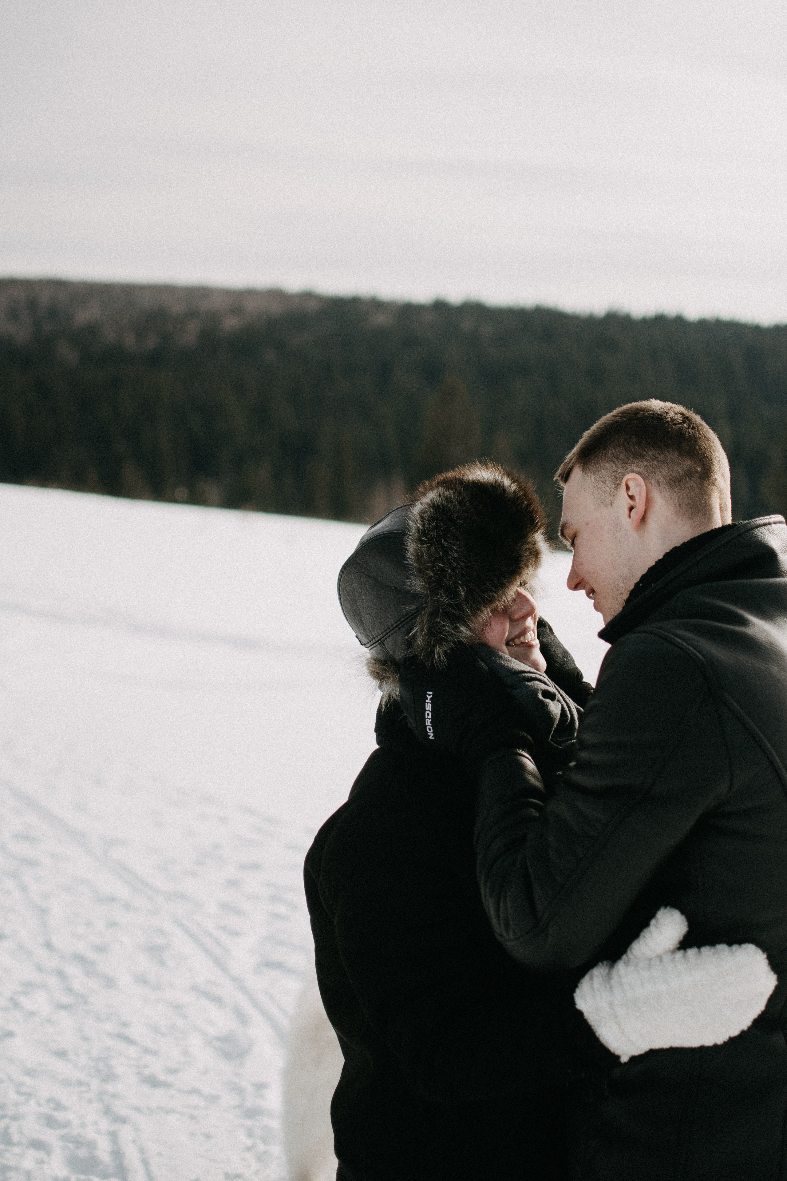 Еся и Сережа. Фотограф Анфиса Хардина Екатеринбург