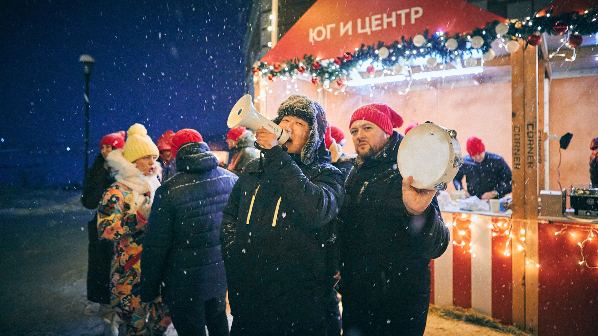 Фотограф на корпоративе BACARDI Golden Bat — репортажная съёмка в Москве. Репортажный фотограф в Москве — Дмитрий Тарасов | Съёмка мероприятий, концертов, корпоративов