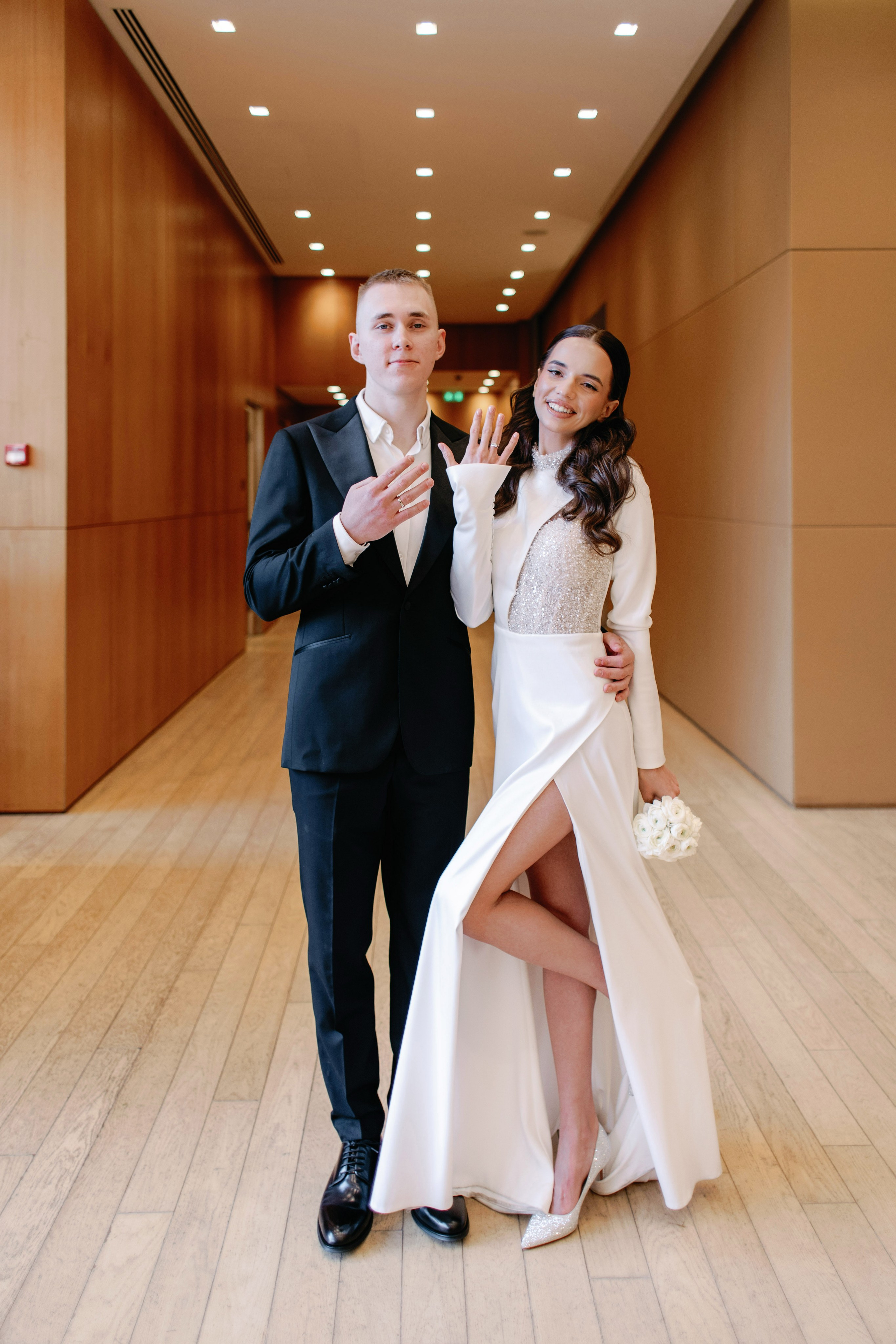 Свадьба для двоих в Москве, фотосессия на крыше, сборы, прогулка в Barvikha Luxury Village