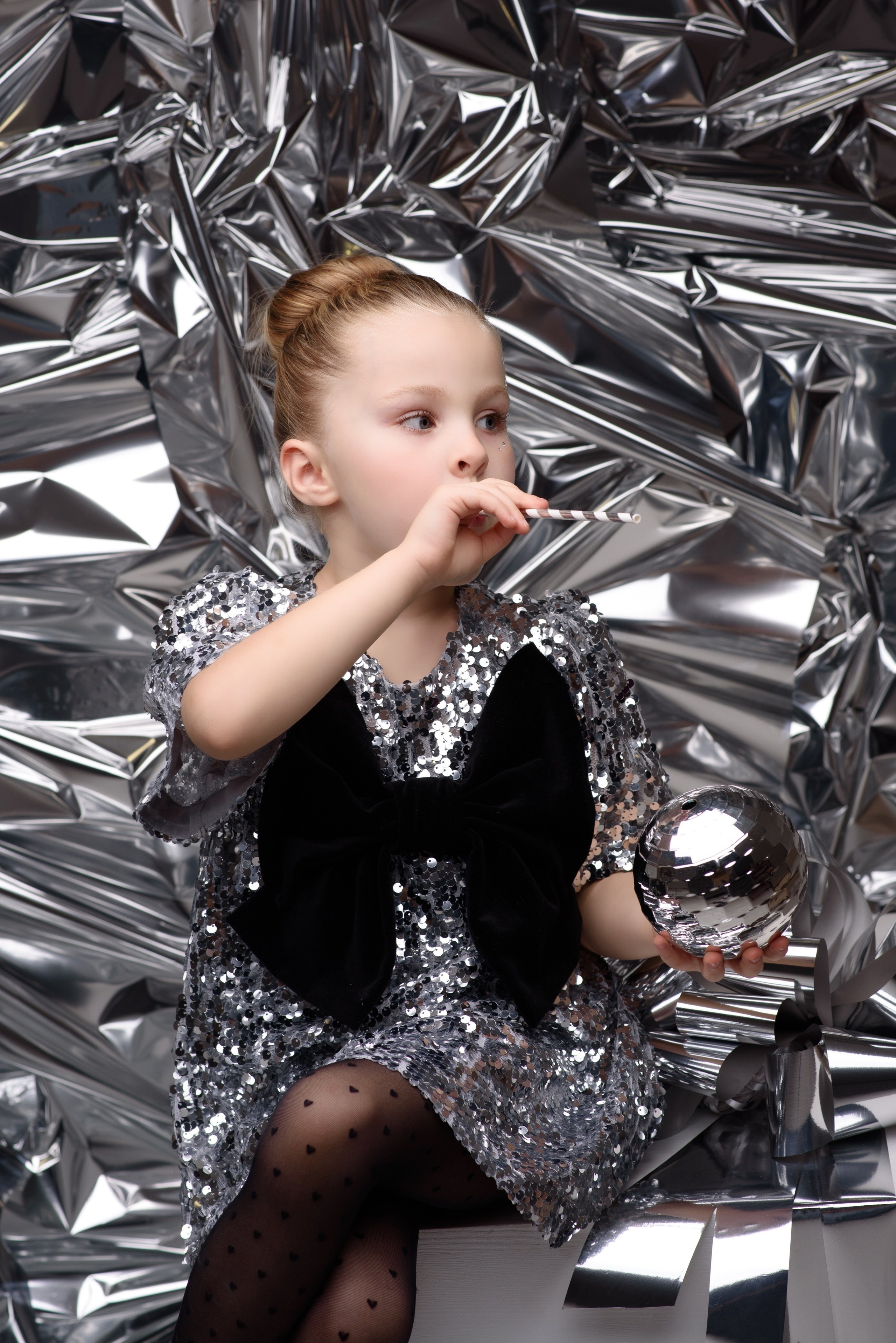 Новогодний каталог детской и подростковой одежды. Съёмки для брендов в Крыму / Стилист / Продюсер / Женя Мамай